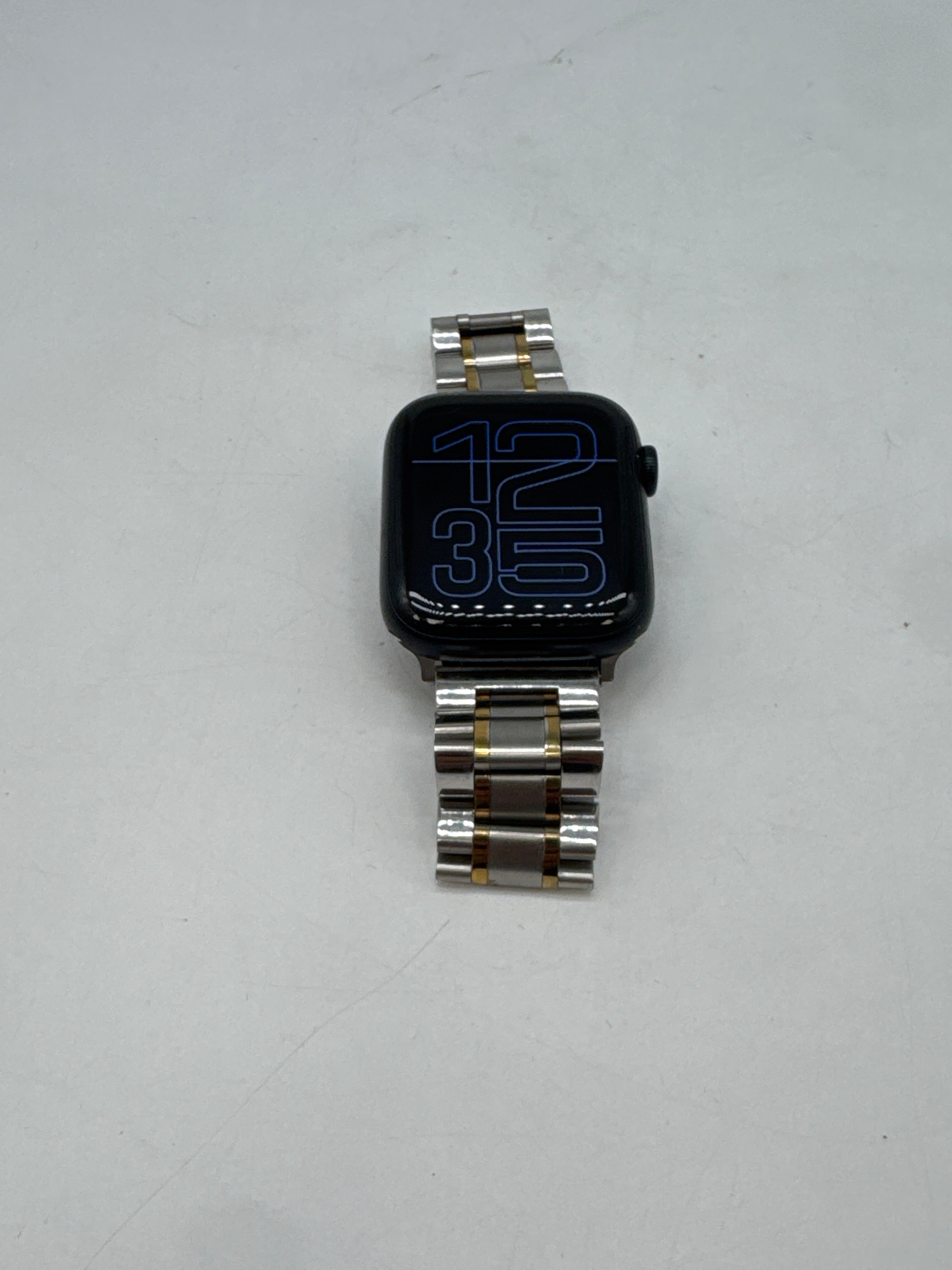 Apple Watch SE 2 GPS A2723 44mm Black Aluminum - Used