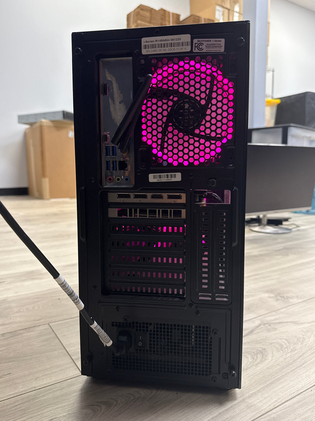 iBuyPower PC i7-9700F 16GB RAM 1TB HDD + 512GB SSD GTX 1660 Super