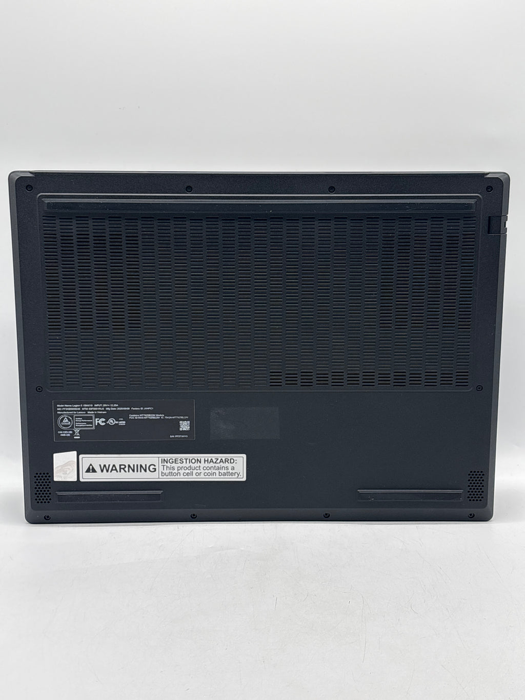 Lenovo Legion 5 15IAX10 15.6" Intel Core Ultra 7 255HX 32GB RAM 1TB SSD RTX 5070 Black - No Charger