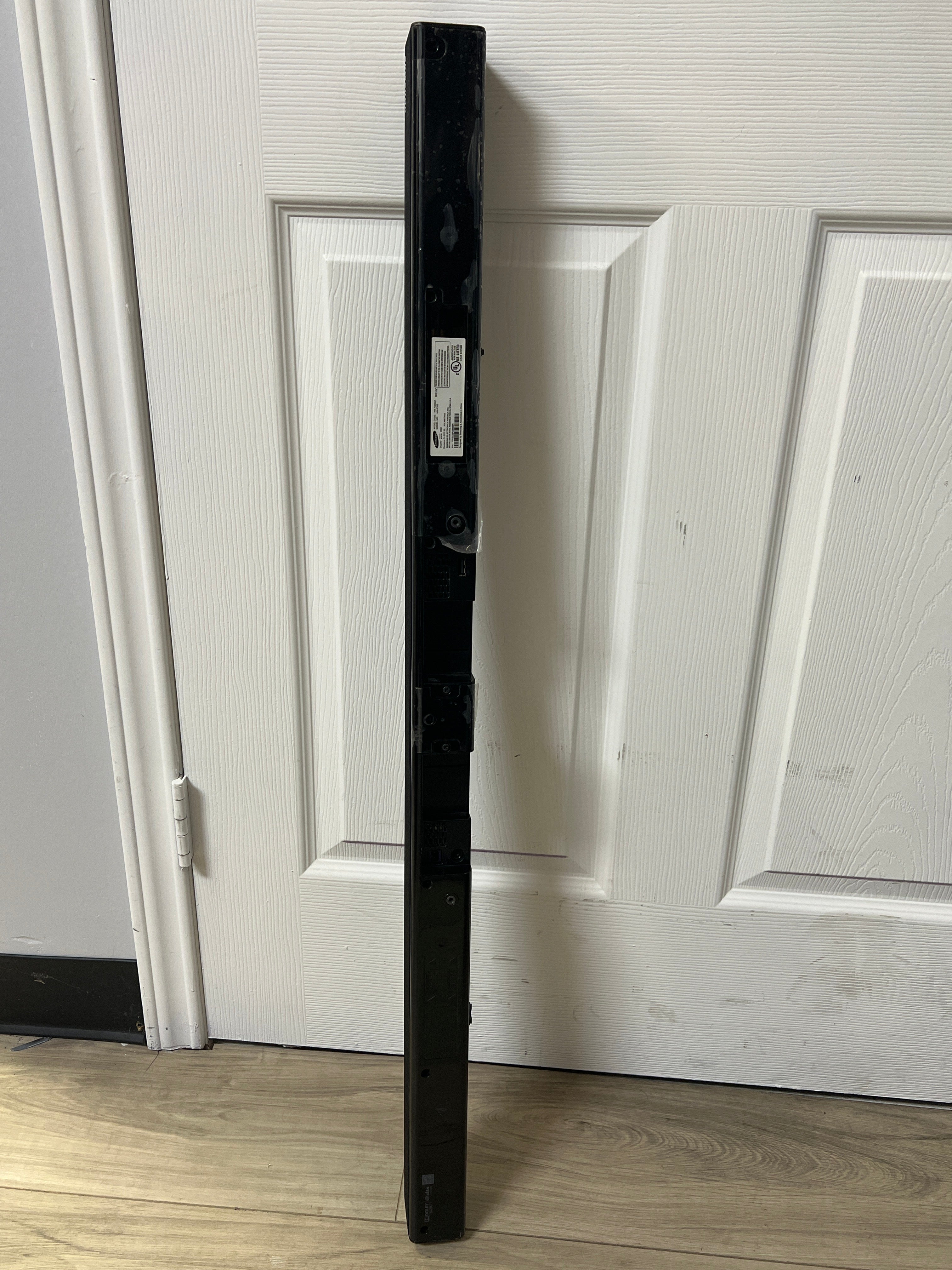 Samsung PS-EW1-2 Subwoofer with Sound Bar - Home Theatre