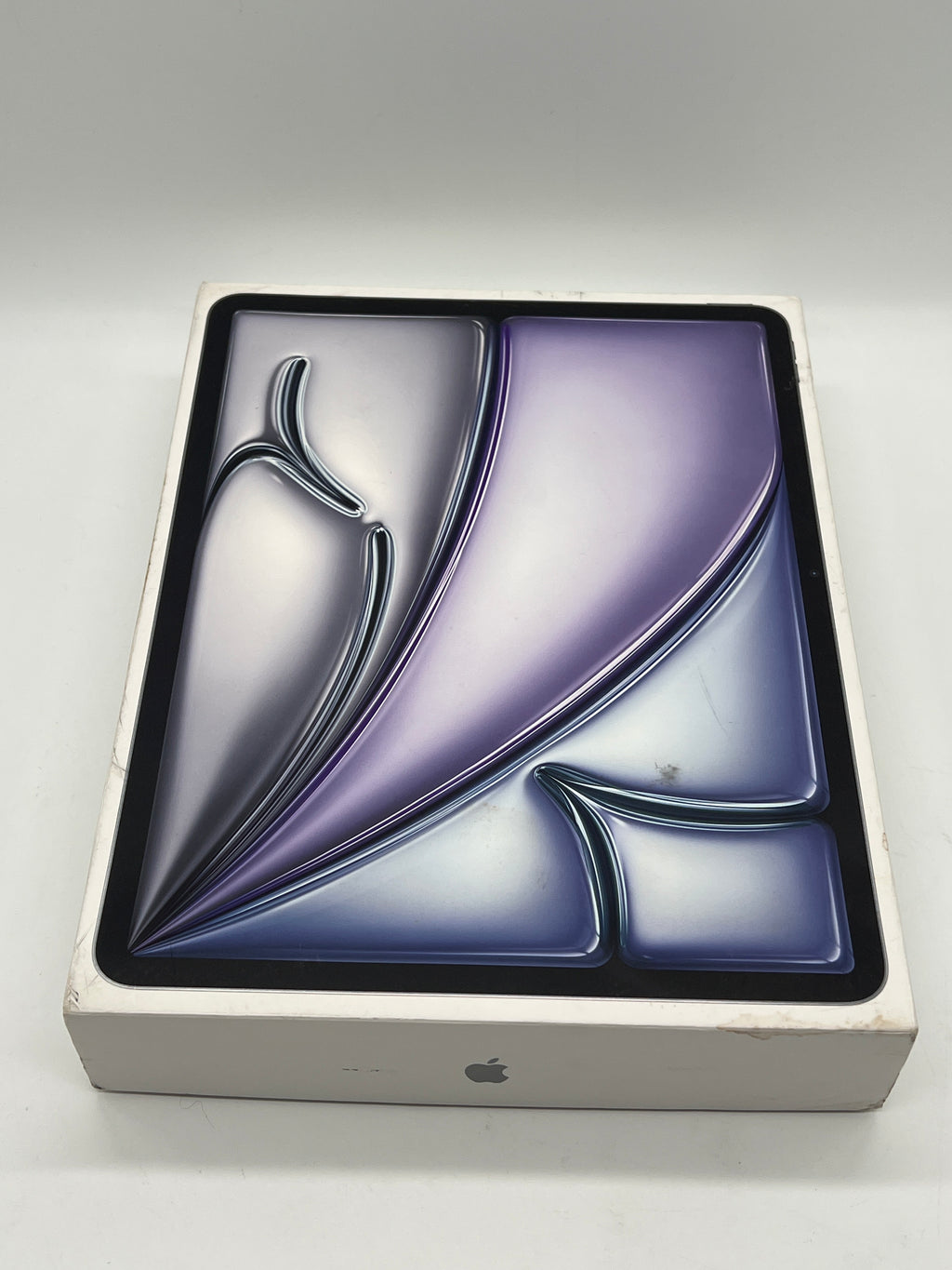 Apple iPad Air M2 (5th Gen, 13") A2898 - 256GB - Space Gray - Used With Box (Cycle count 20)