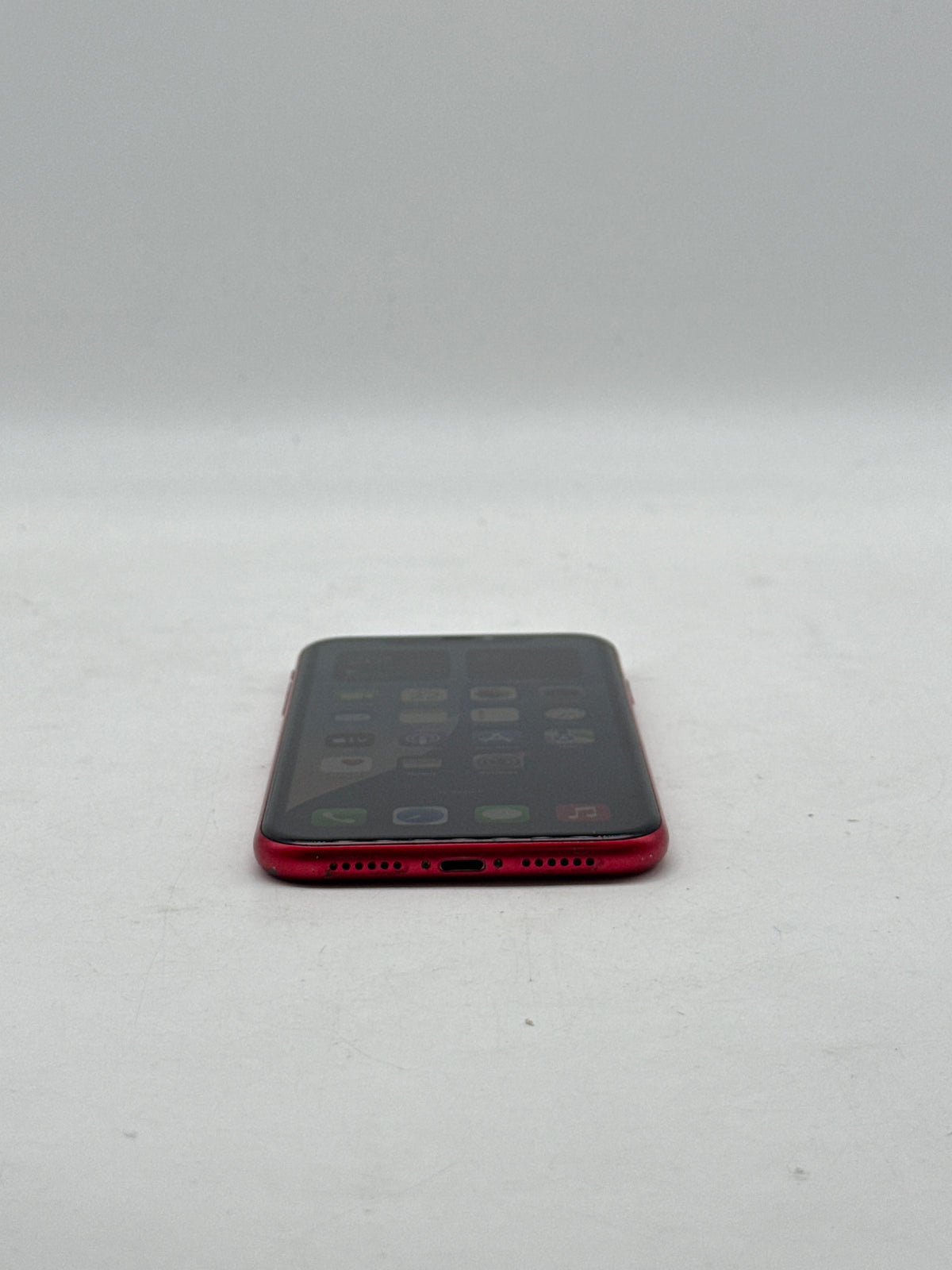Apple iPhone 11 6.1" A2111 64GB Red Unlocked - READ