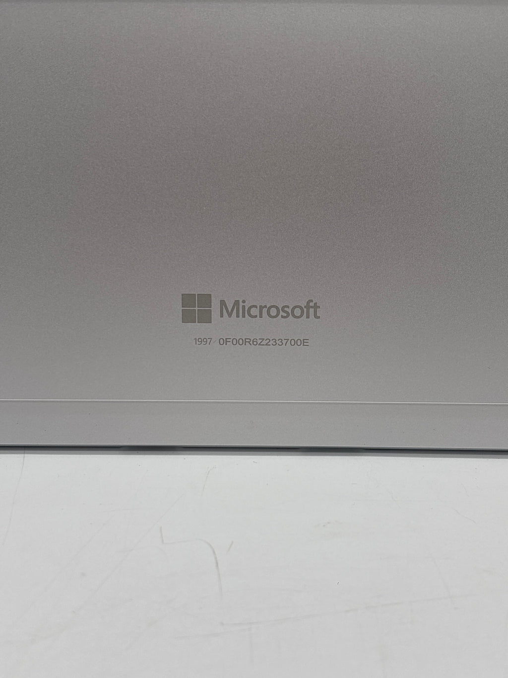 Microsoft Surface Pro 9 1997 SQ3 16GB RAM 512GB SSD