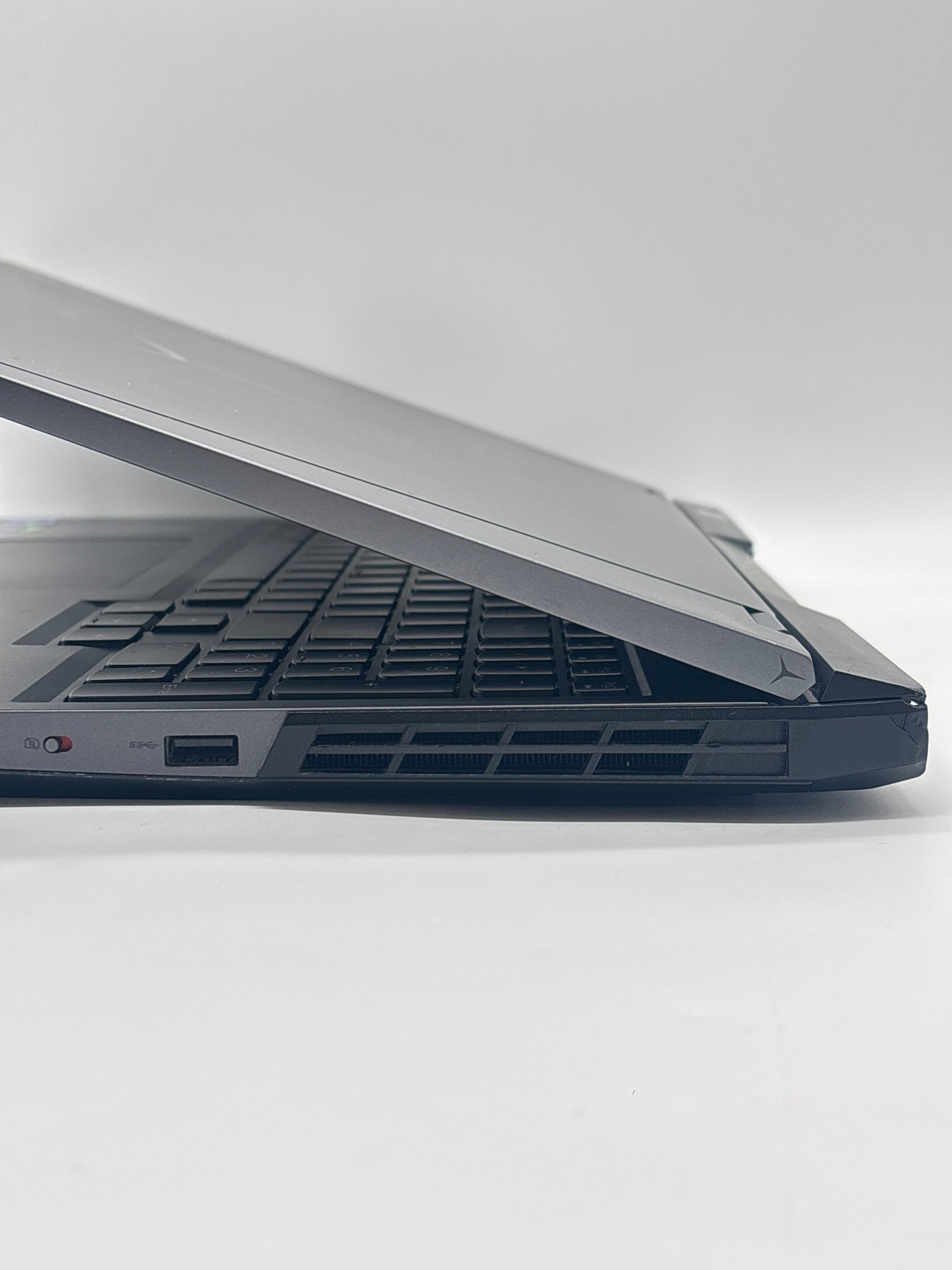 Lenovo Legion 5 Pro 16ITH6H i7-11800H 32GB RAM 2TB SSD GeForce RTX 3070