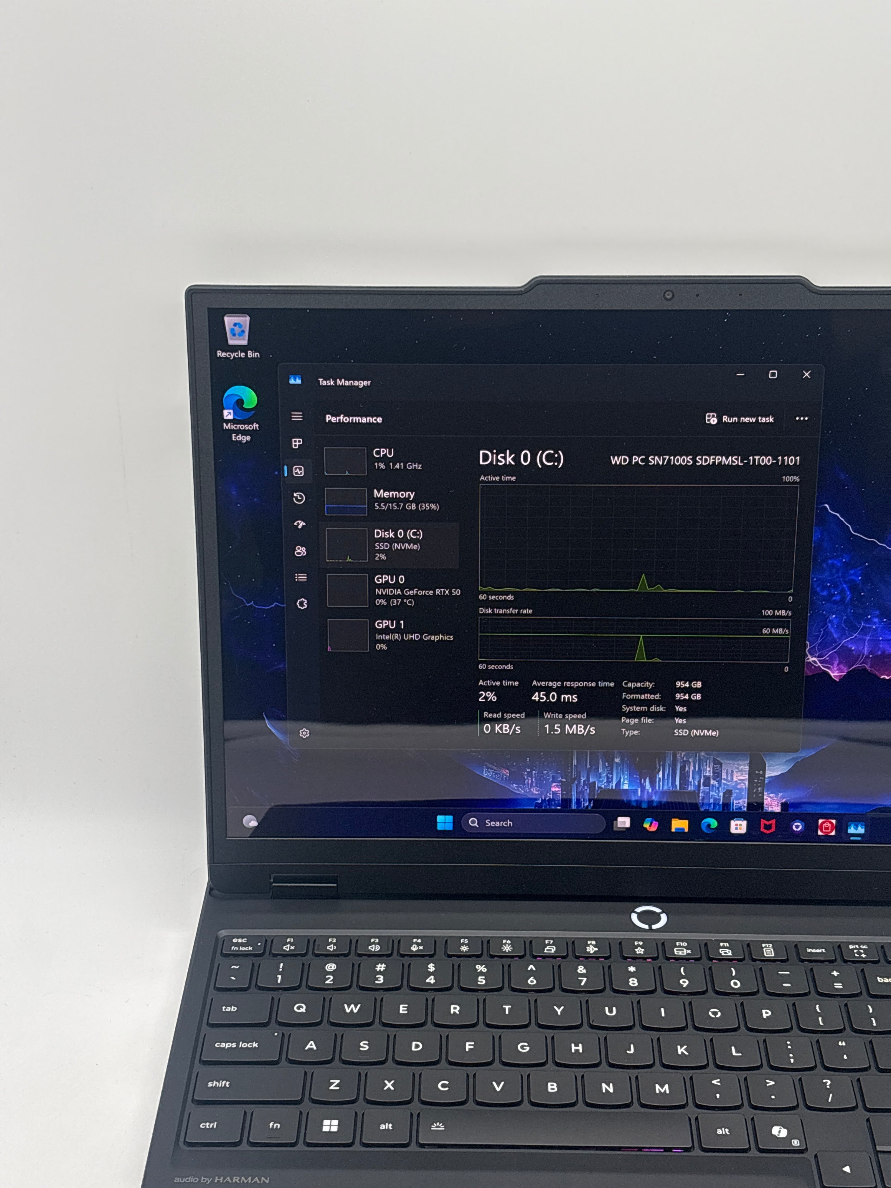Lenovo Legion 5i 15IRX10 i7-14700HX 16GB RAM 1TB SSD RTX 5060 - Open Box