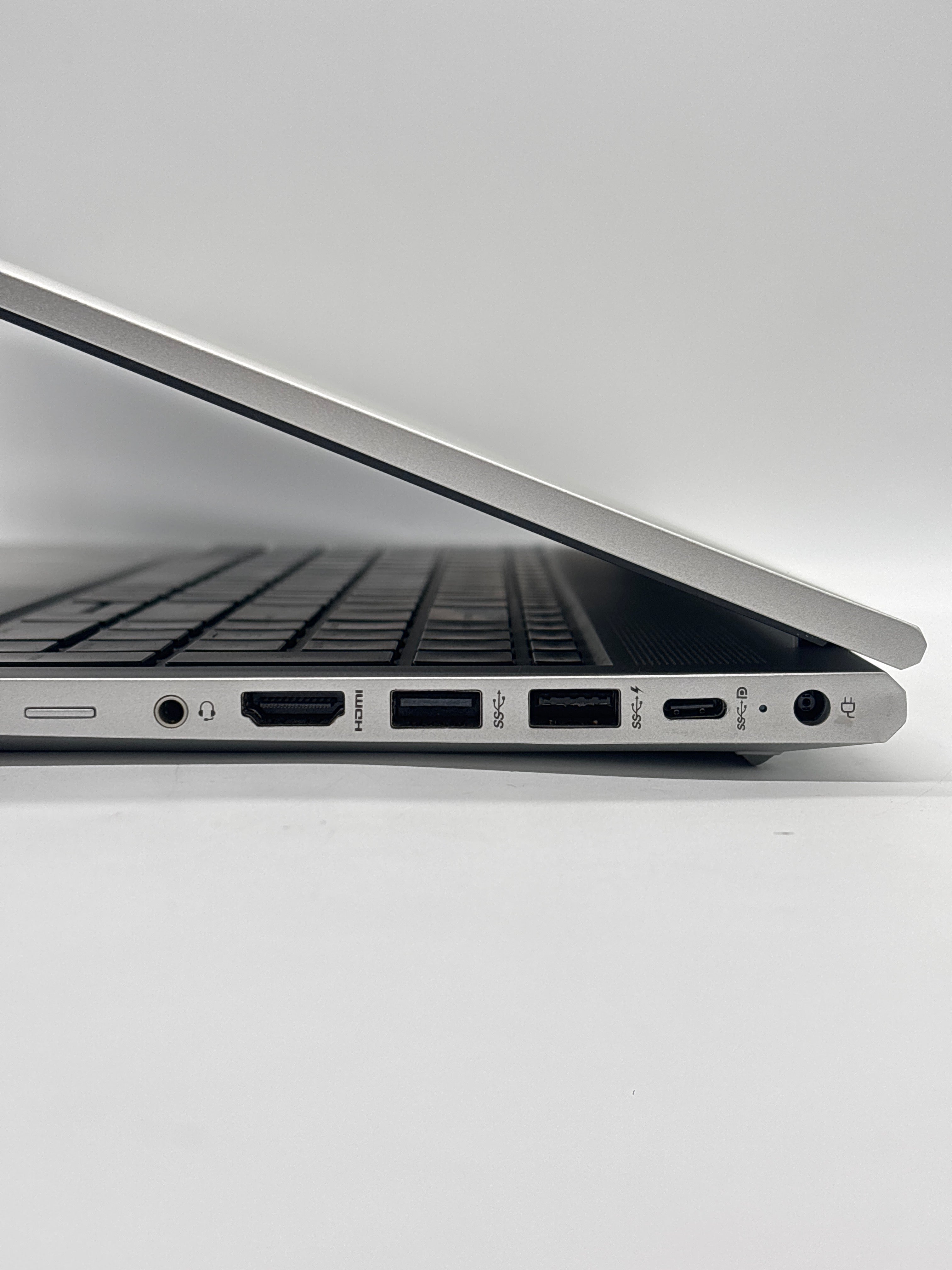 HP EliteBook 655 G10 Ryzen 5 PRO 7530U 16GB RAM 512GB SSD - For Parts (Read DESC)