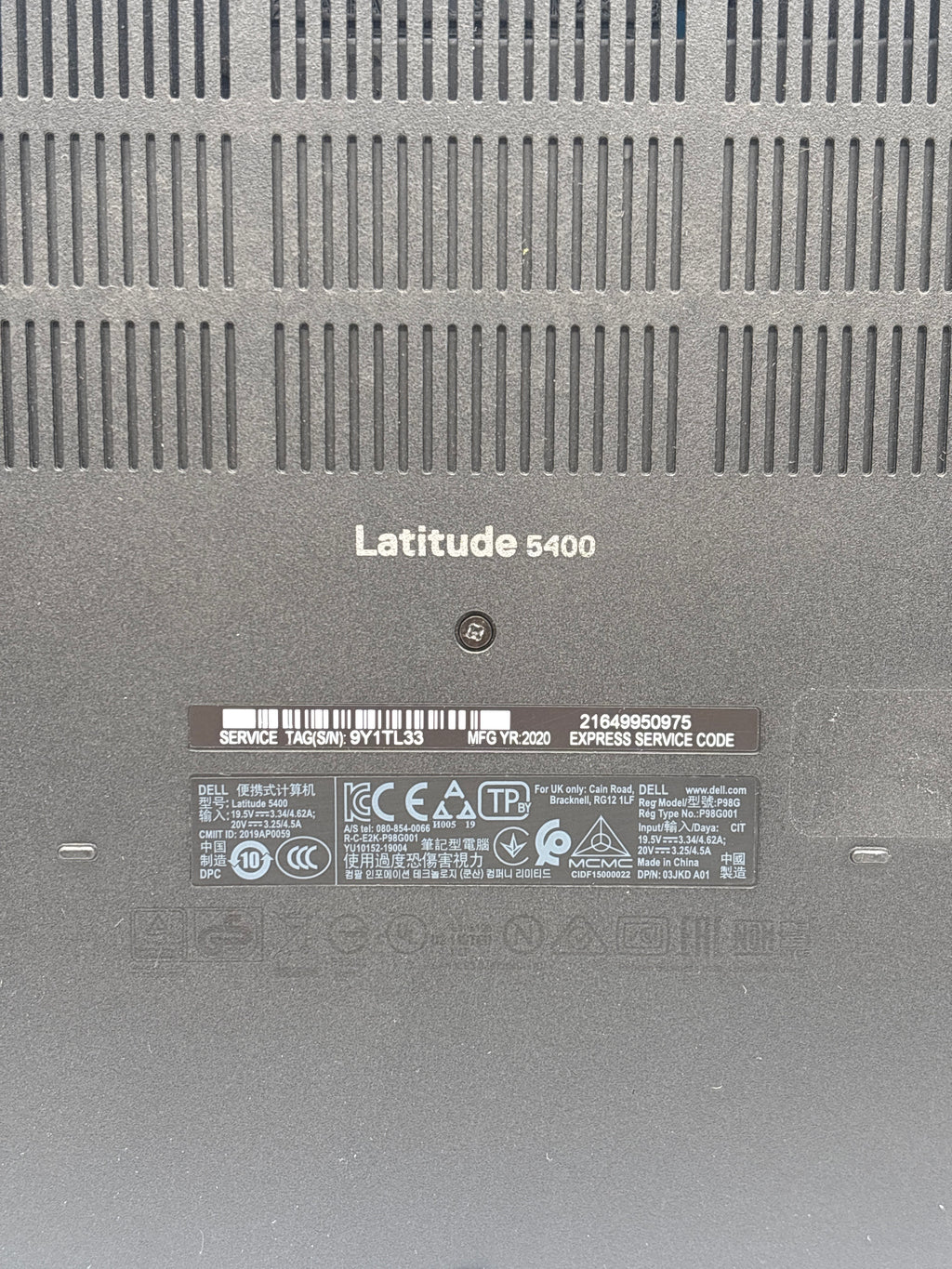 Dell Latitude 5400 i7 8th Gen 8GB RAM 256GB SSD - For Parts (Read DESC)