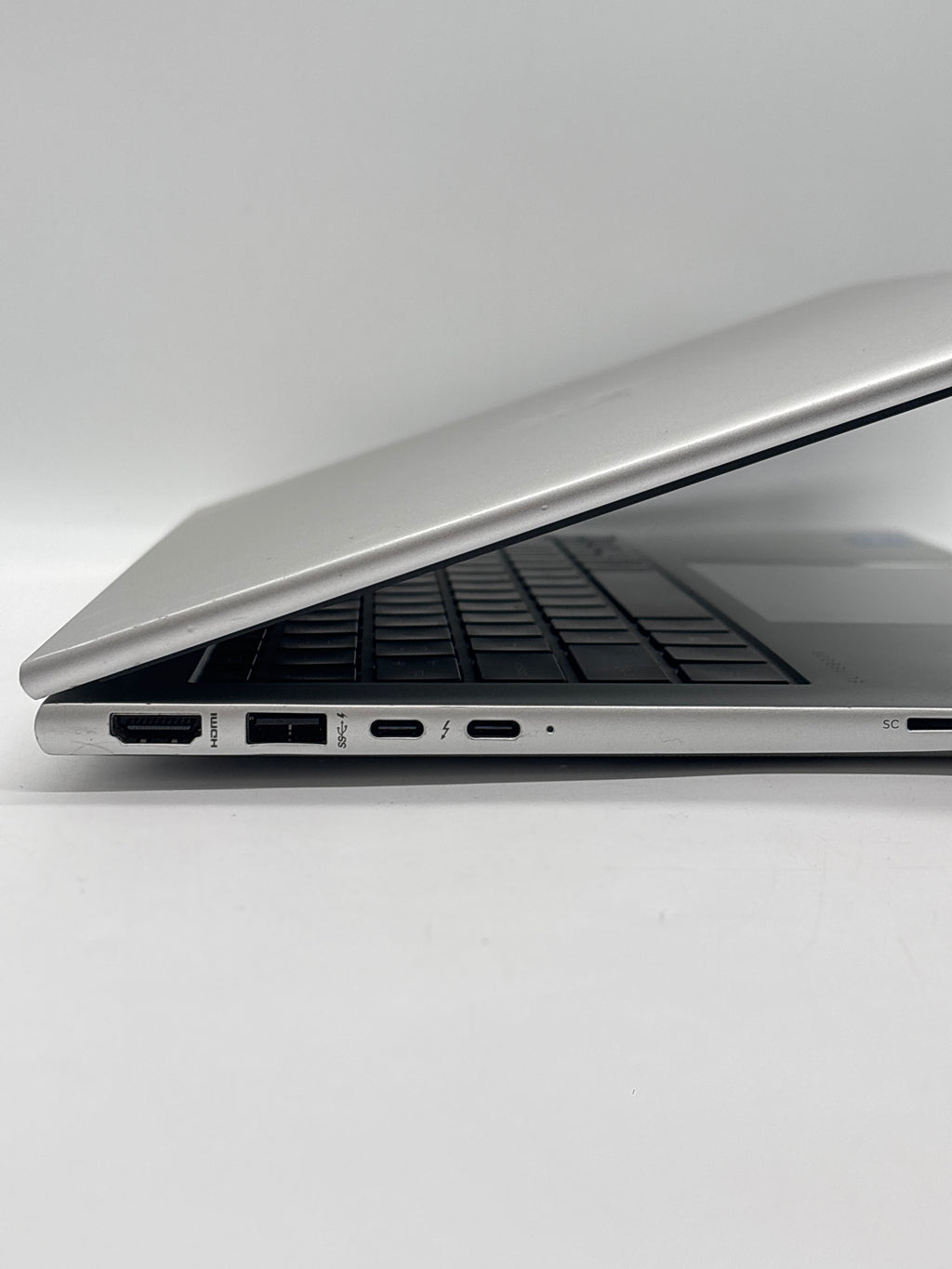 HP EliteBook 840 G10 i5-1335U 16GB RAM 256GB SSD - For Parts (Read DESC)