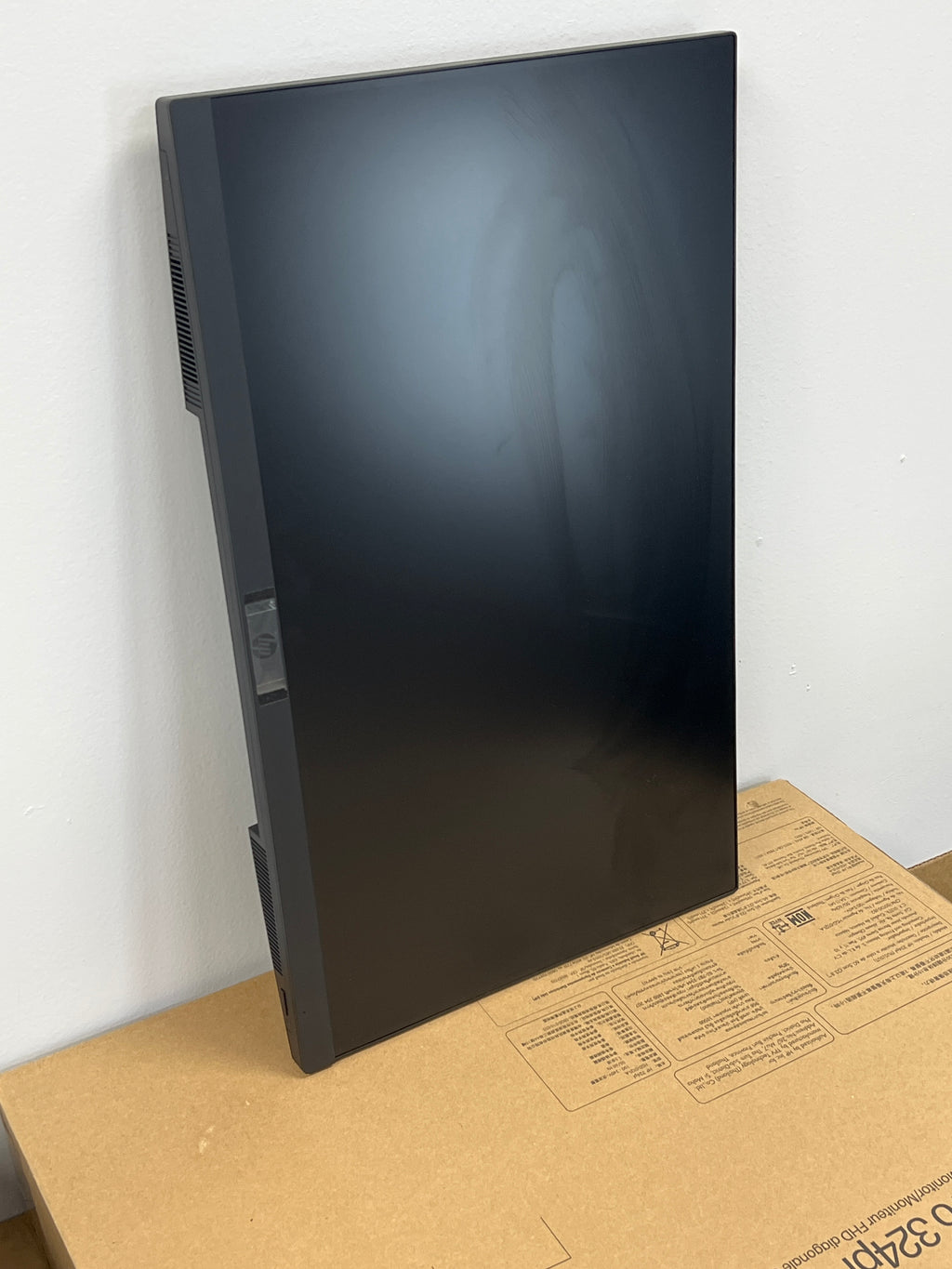 HP Series 3 Pro 324pf 23.8" 1080p Monitor - New In Box