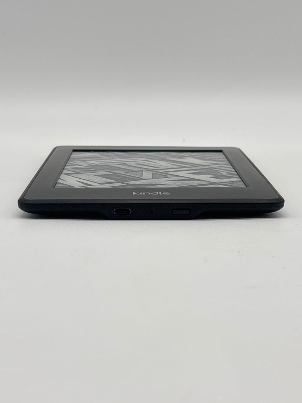 Amazon Kindle Paperwhite 7th Generation eBook Reader 6 Inch 4 GB Black Wi-Fi