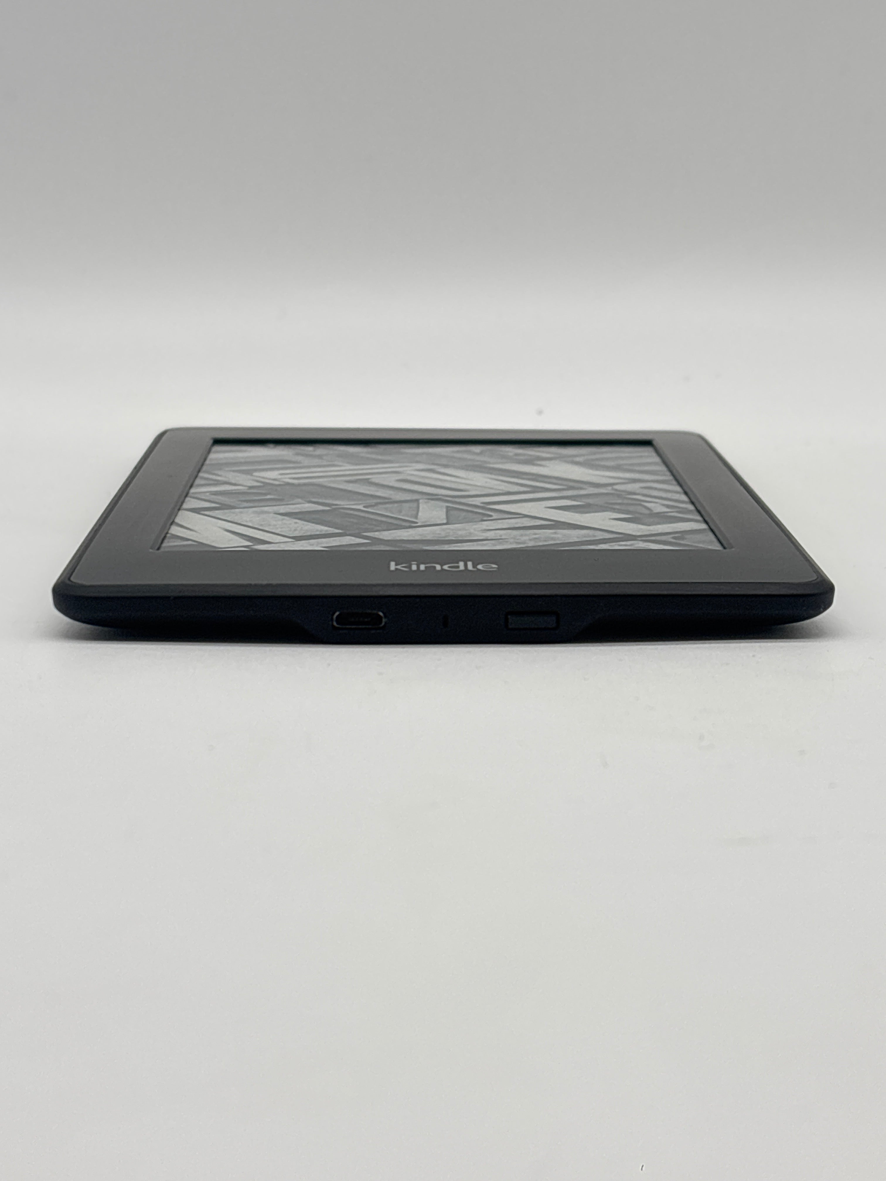 Amazon Kindle Paperwhite 7th Generation eBook Reader 6 Inch 4 GB Black Wi-Fi