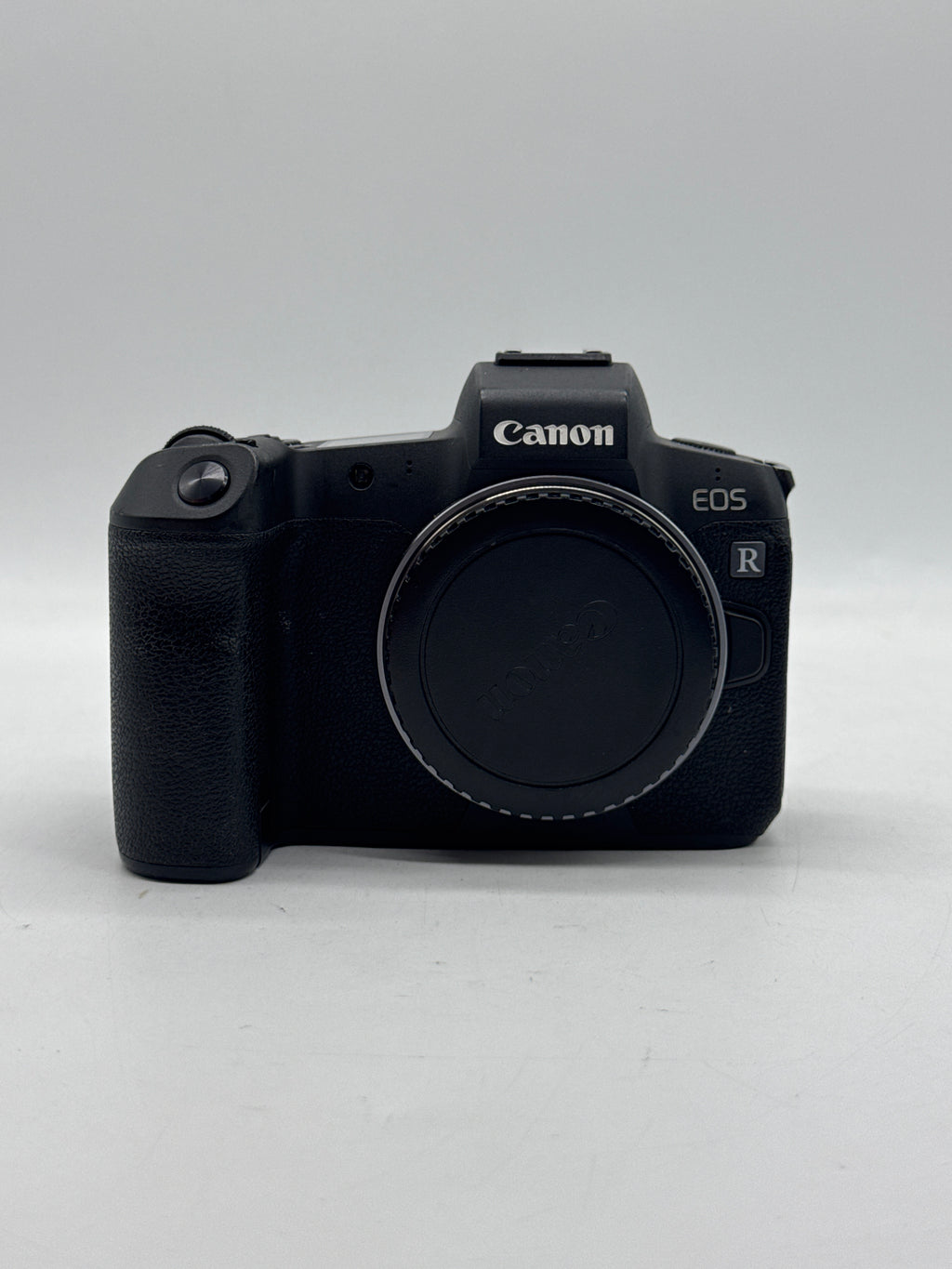 Canon EOS R Mirrorless Camera w/ Lens Black - Used