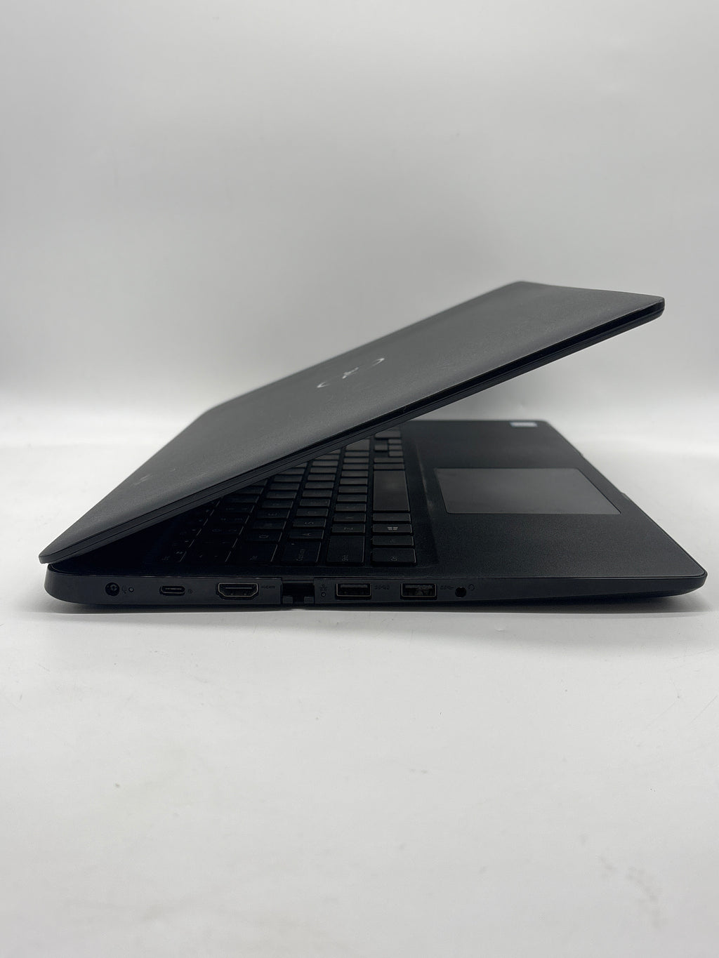 Dell Latitude 3500 15.6" i5-8365U 8GB RAM 512GB SSD - Remotely Managed