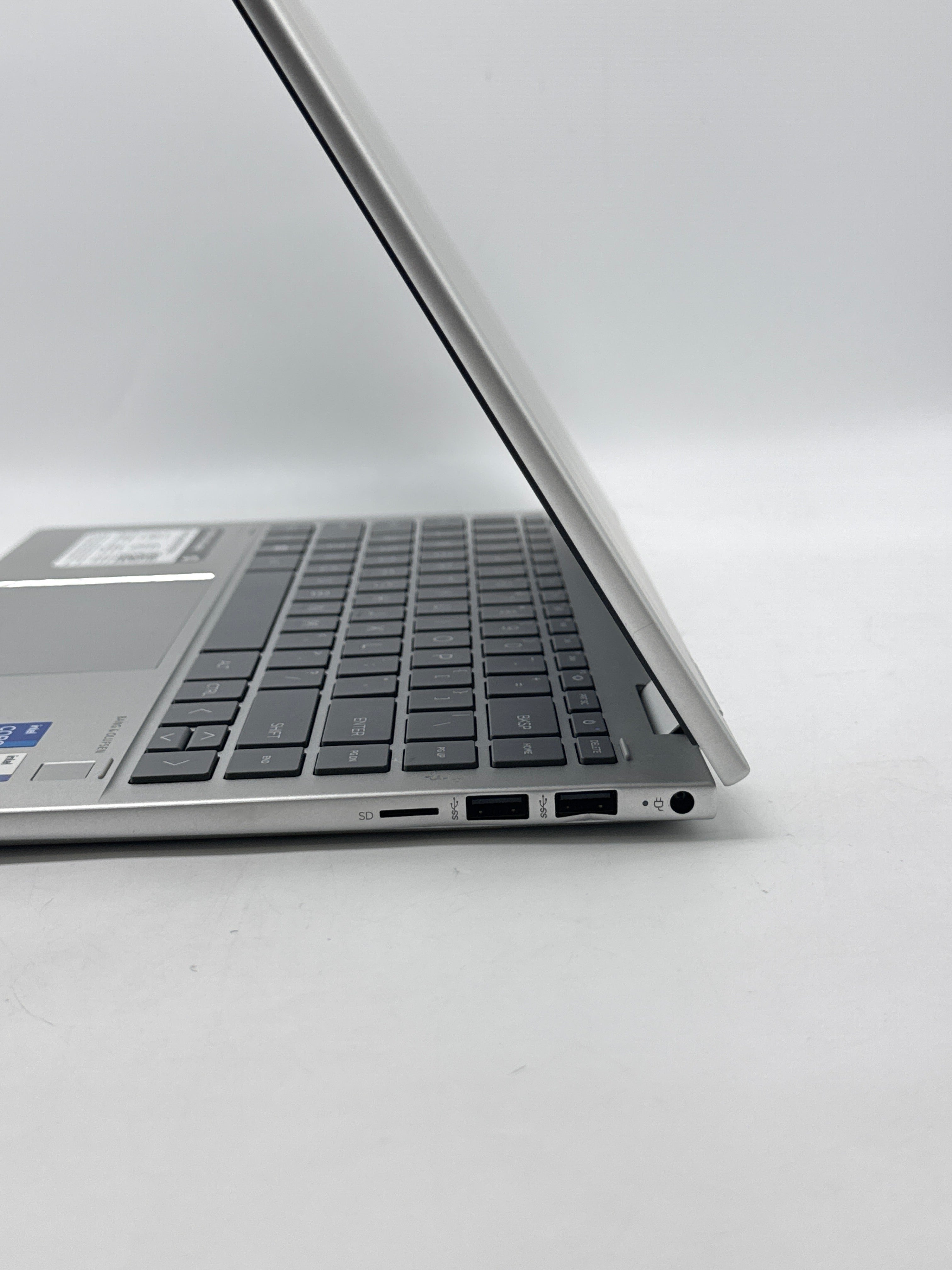 HP Envy x360 14" Intel Core i7-1355U 16GB RAM 1TB SSD - Used