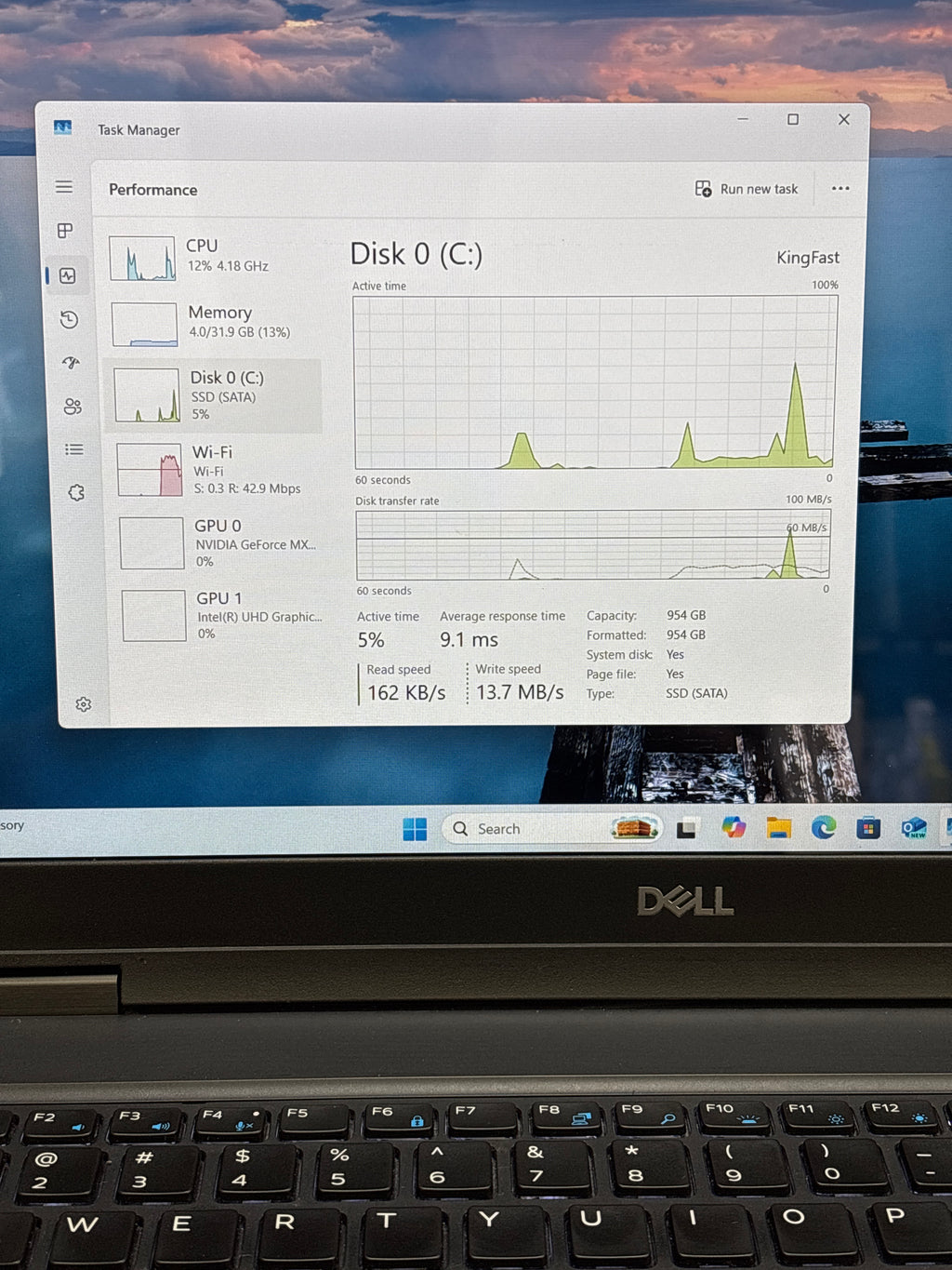 Dell Latitude 5590 15.6" Core i7-8650U 32GB 1TB SSD - For Parts