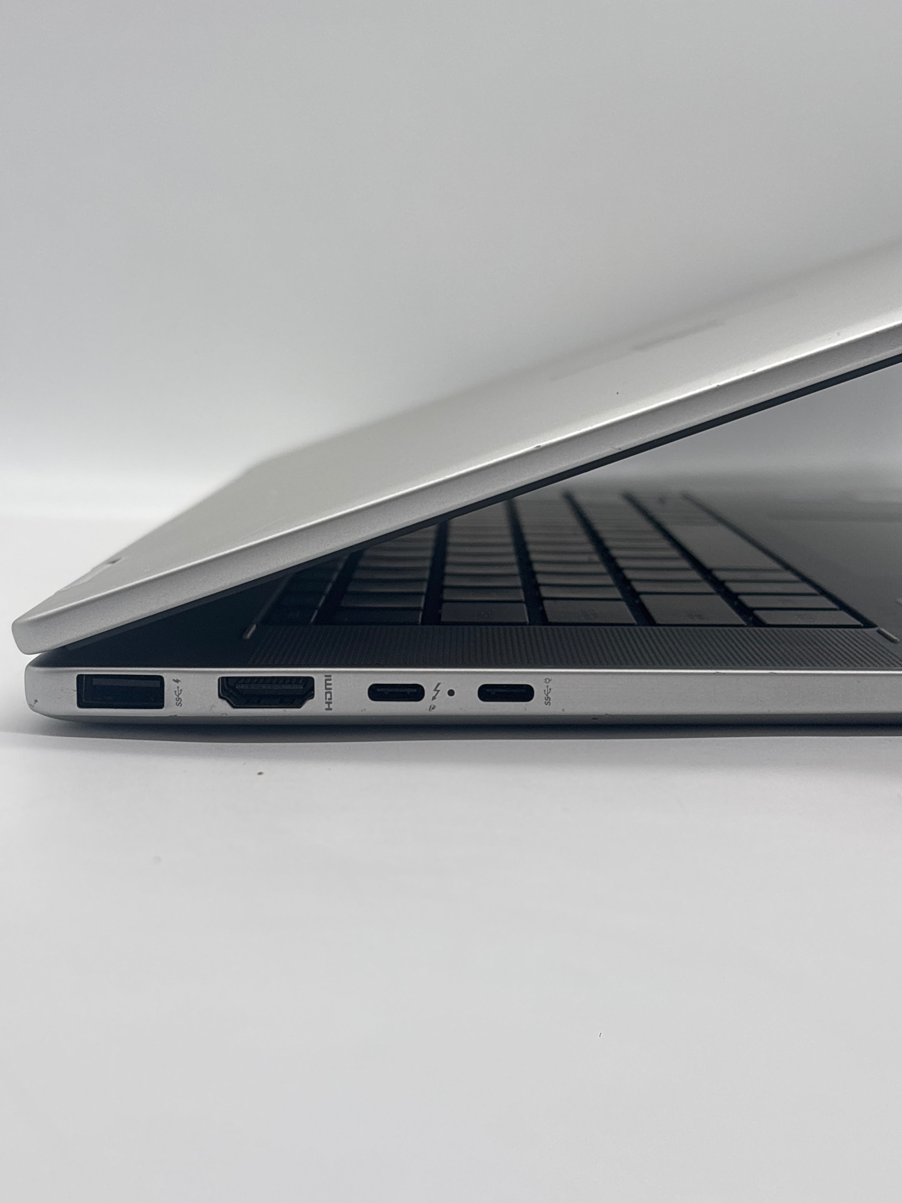 HP Envy x360 16-ac0013dx Ultra 5 125U 16GB RAM 512GB SSD