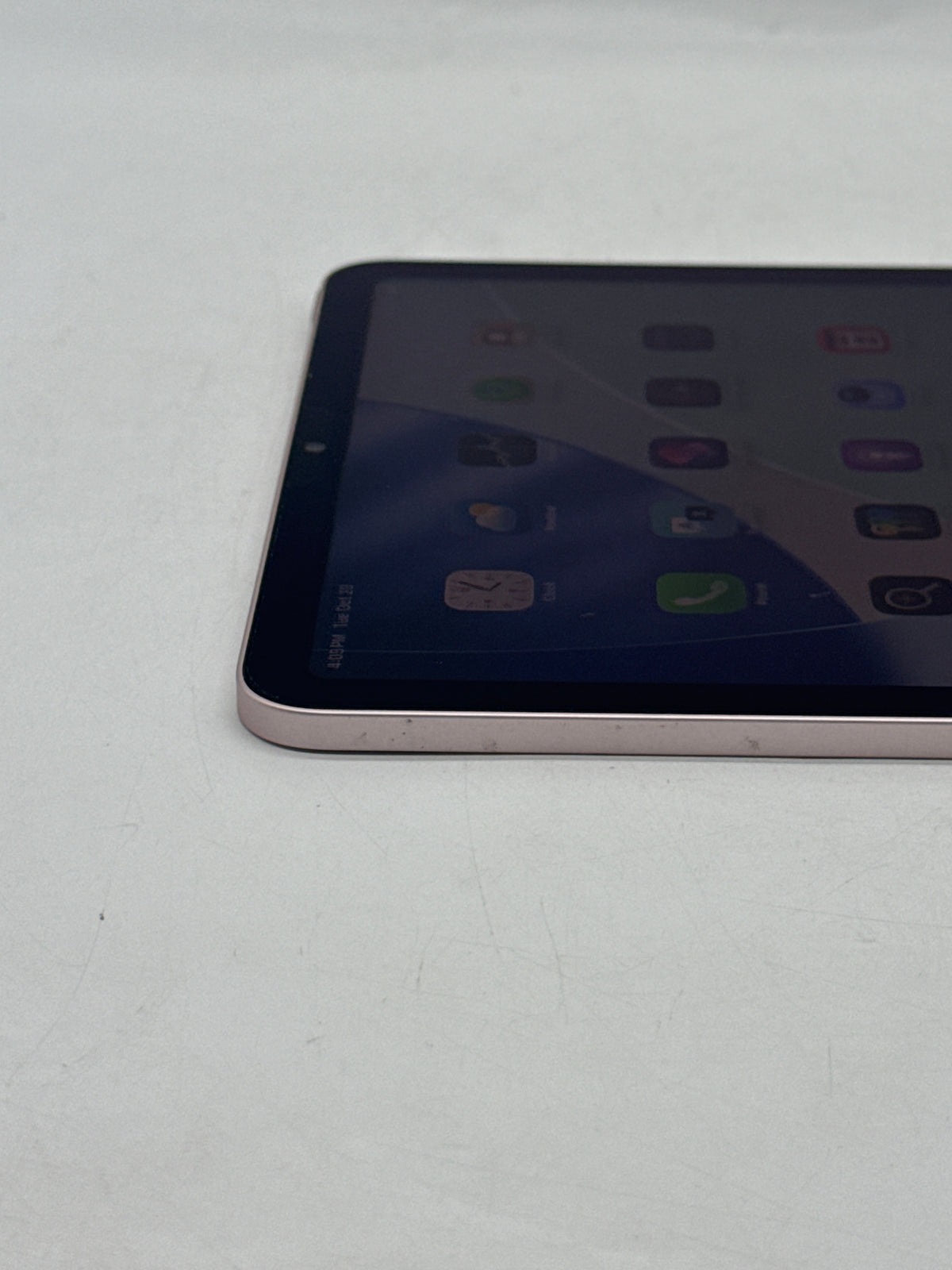 Apple iPad Air 5th Gen 64GB Wi-Fi Pink - Used