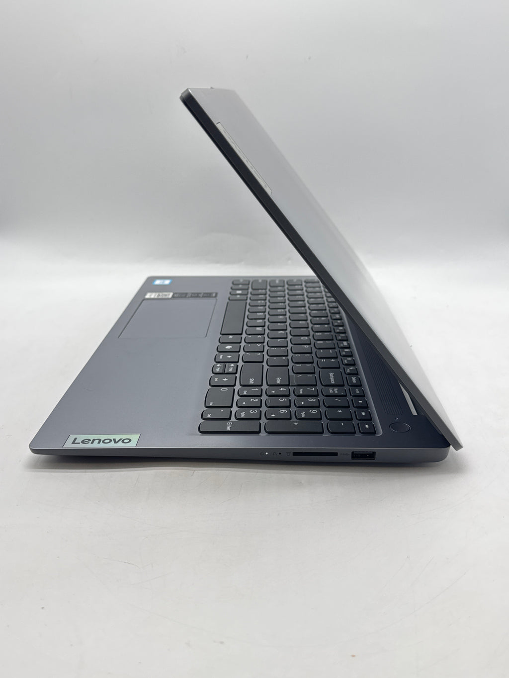 Lenovo IdeaPad Slim 3 15ITN9 15" Intel N50 8GB RAM 128GB SSD Blue - Used