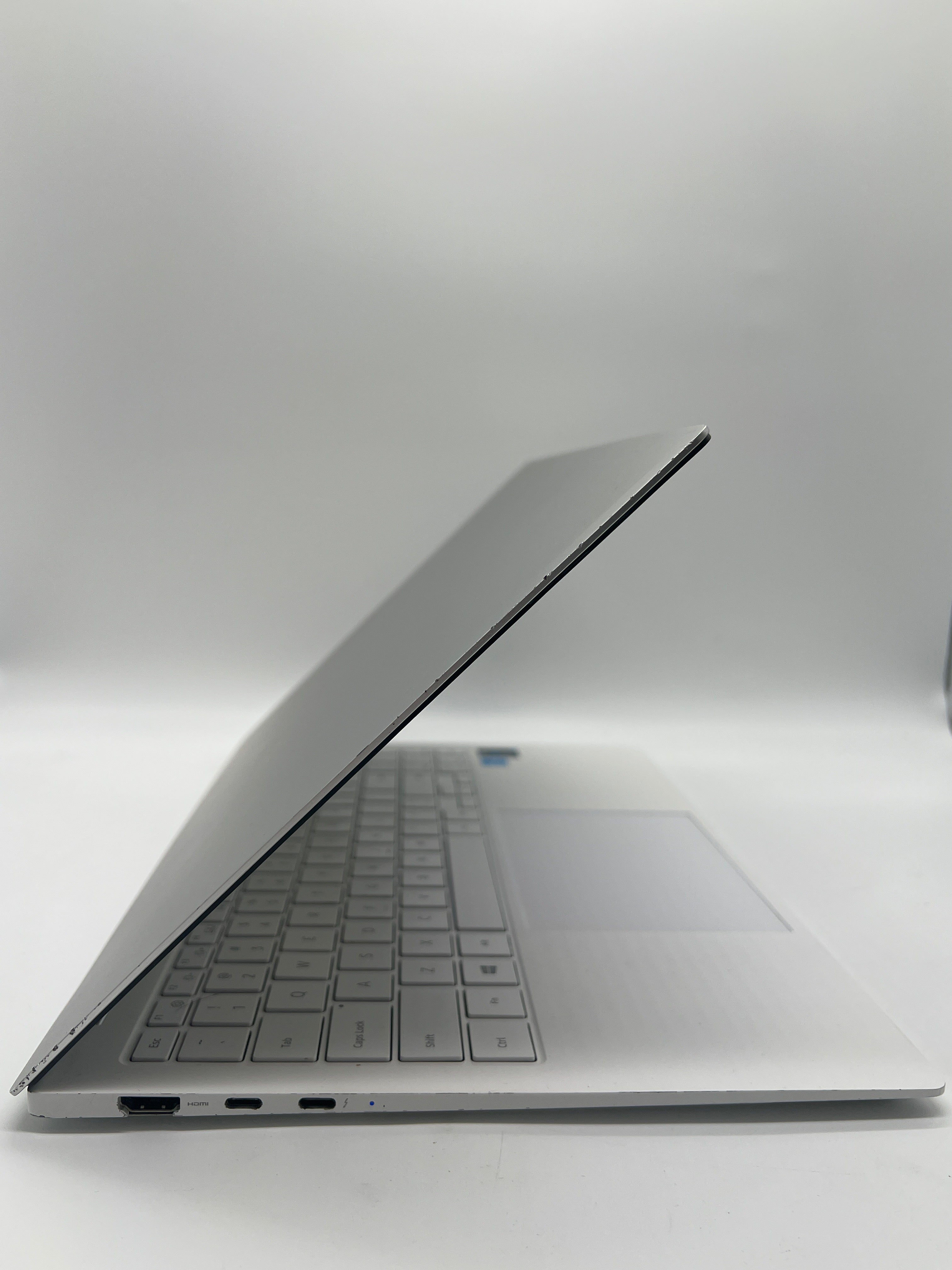 SAMSUNG Galaxy BookPro i7-1165G7 16GB RAM 512GB SSD - Used