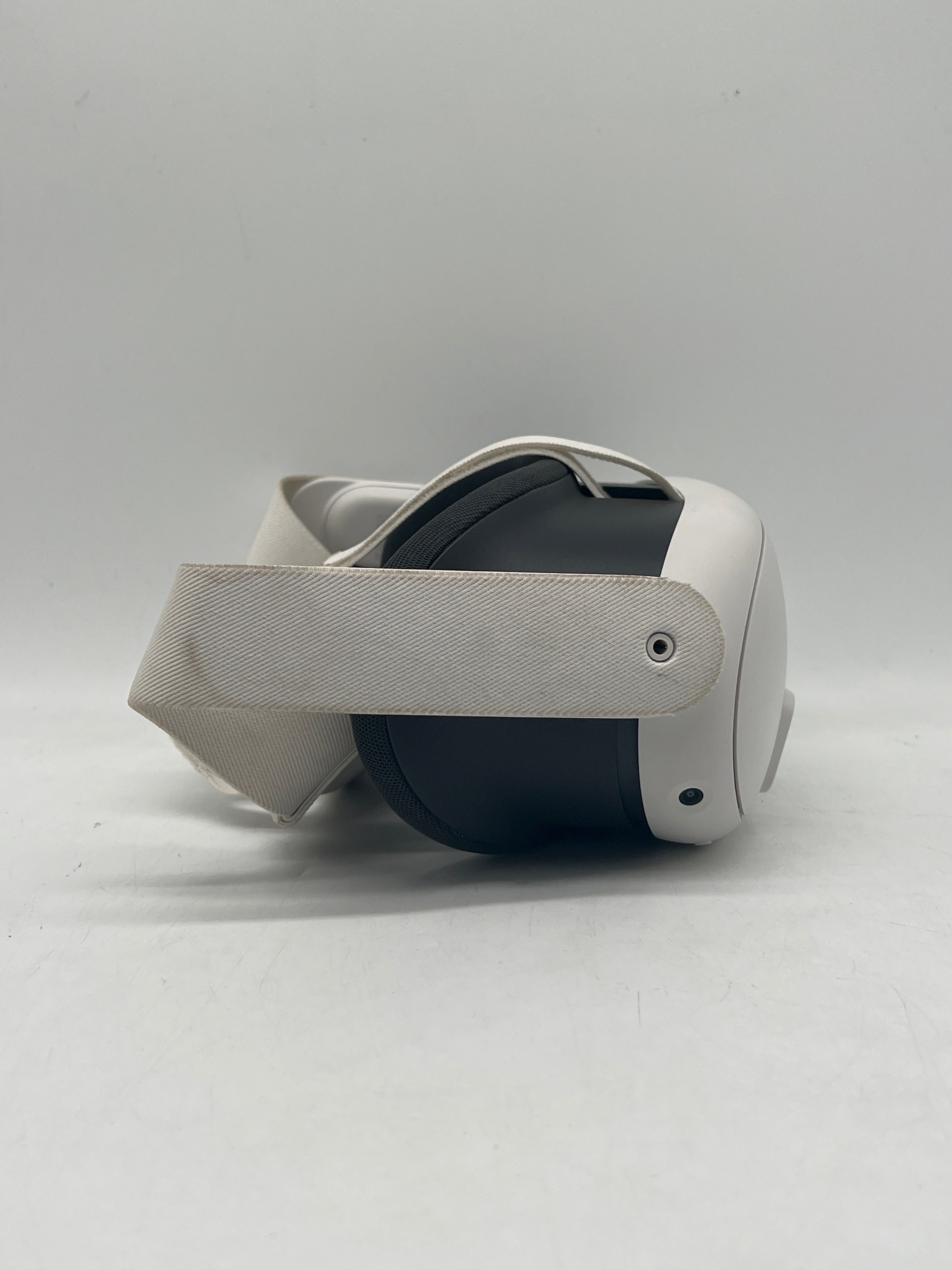 Meta Quest 3 512GB Standalone All-in-One VR Headset White - Used