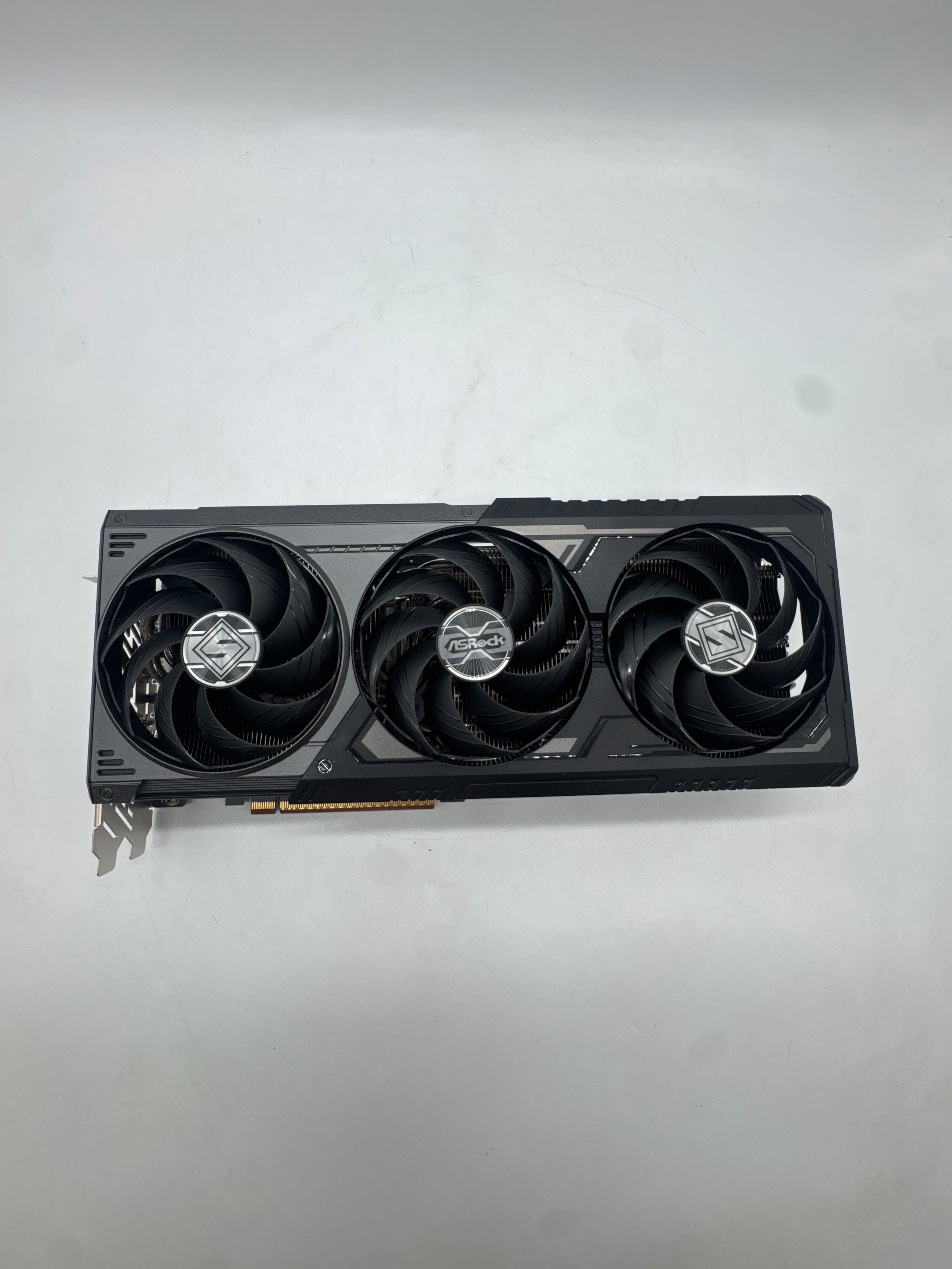 ASRock Radeon RX 9070 XT Steel Legend Gaming OC 16GB - Used