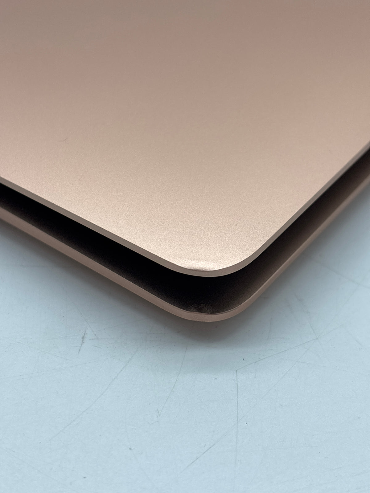 Apple MacBook Air 13" A2337 M1 8GB RAM 256GB SSD Gold - Used