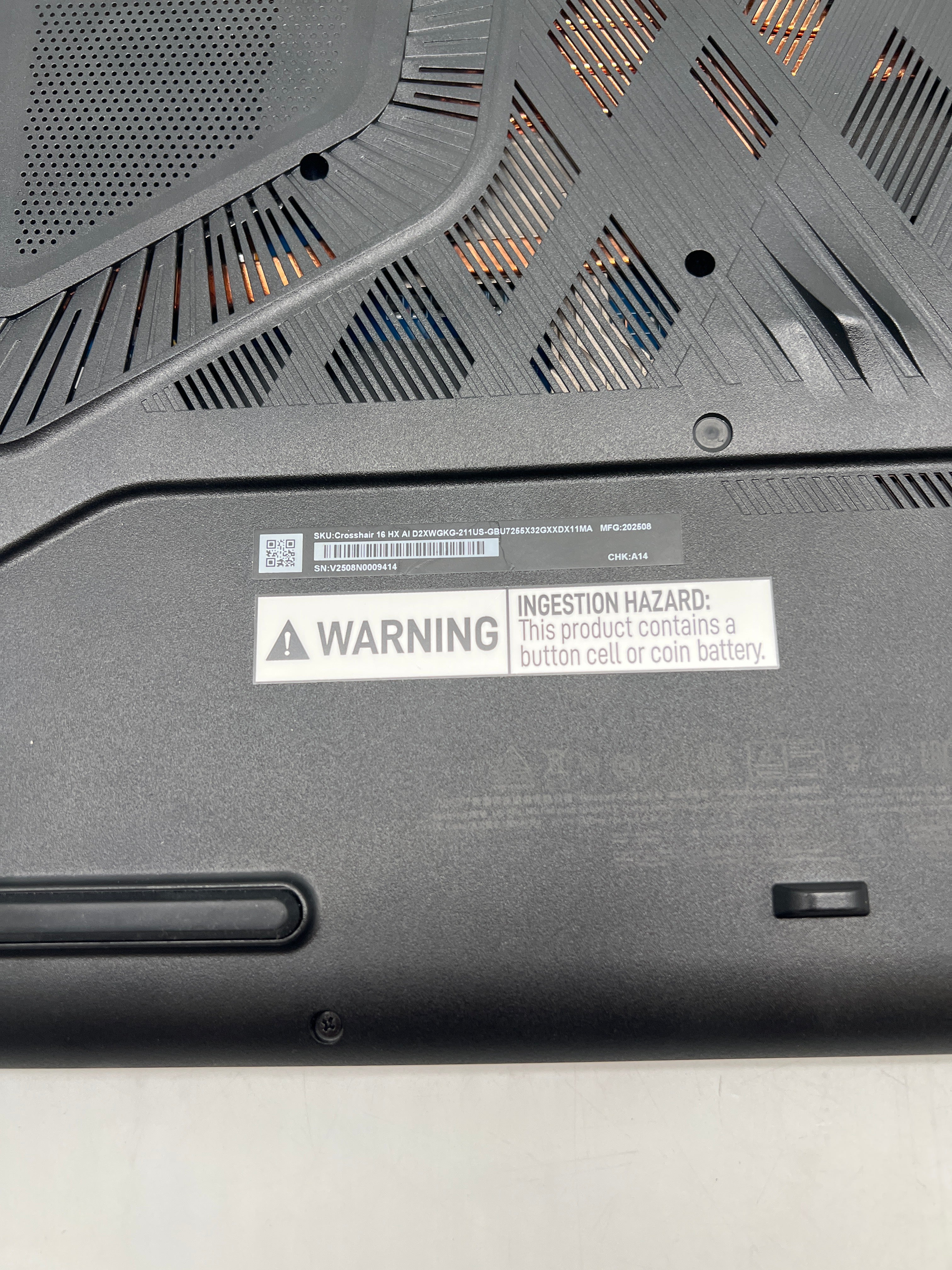 MSI Crosshair 16 HX AI D2XWGKG Ultra 7 255HX 32GB RAM 1TB SSD RTX 5070 - For Parts Read