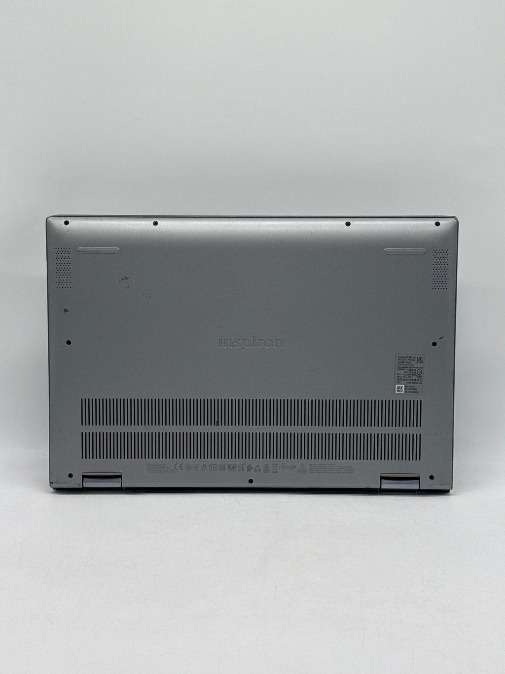 Dell Inspiron 5406 14" Core i7-1165G7 8GB RAM 512GB SSD - For Parts