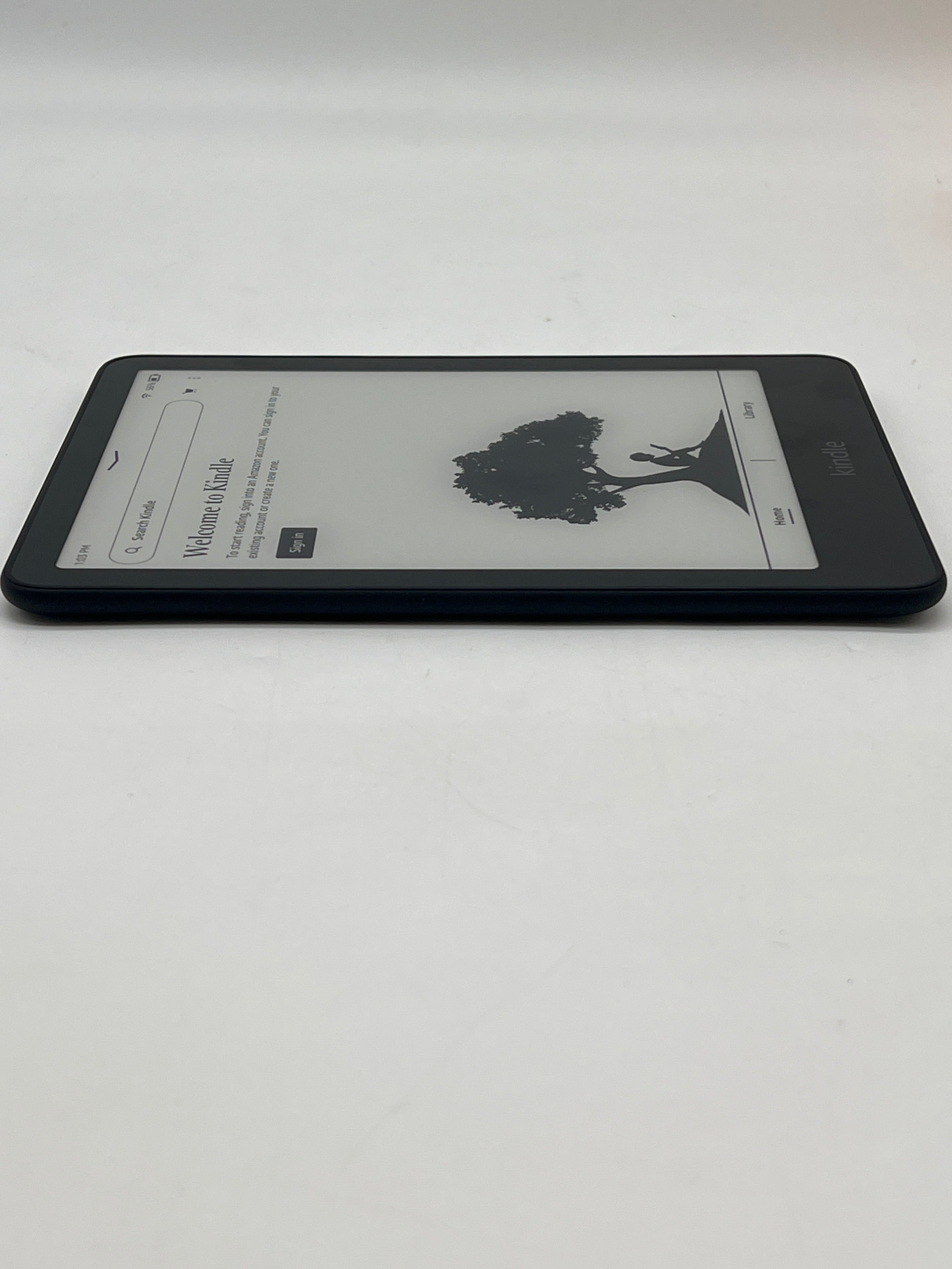 Amazon Kindle Paperwhite 12th Gen 16 GB Wi-Fi - Used
