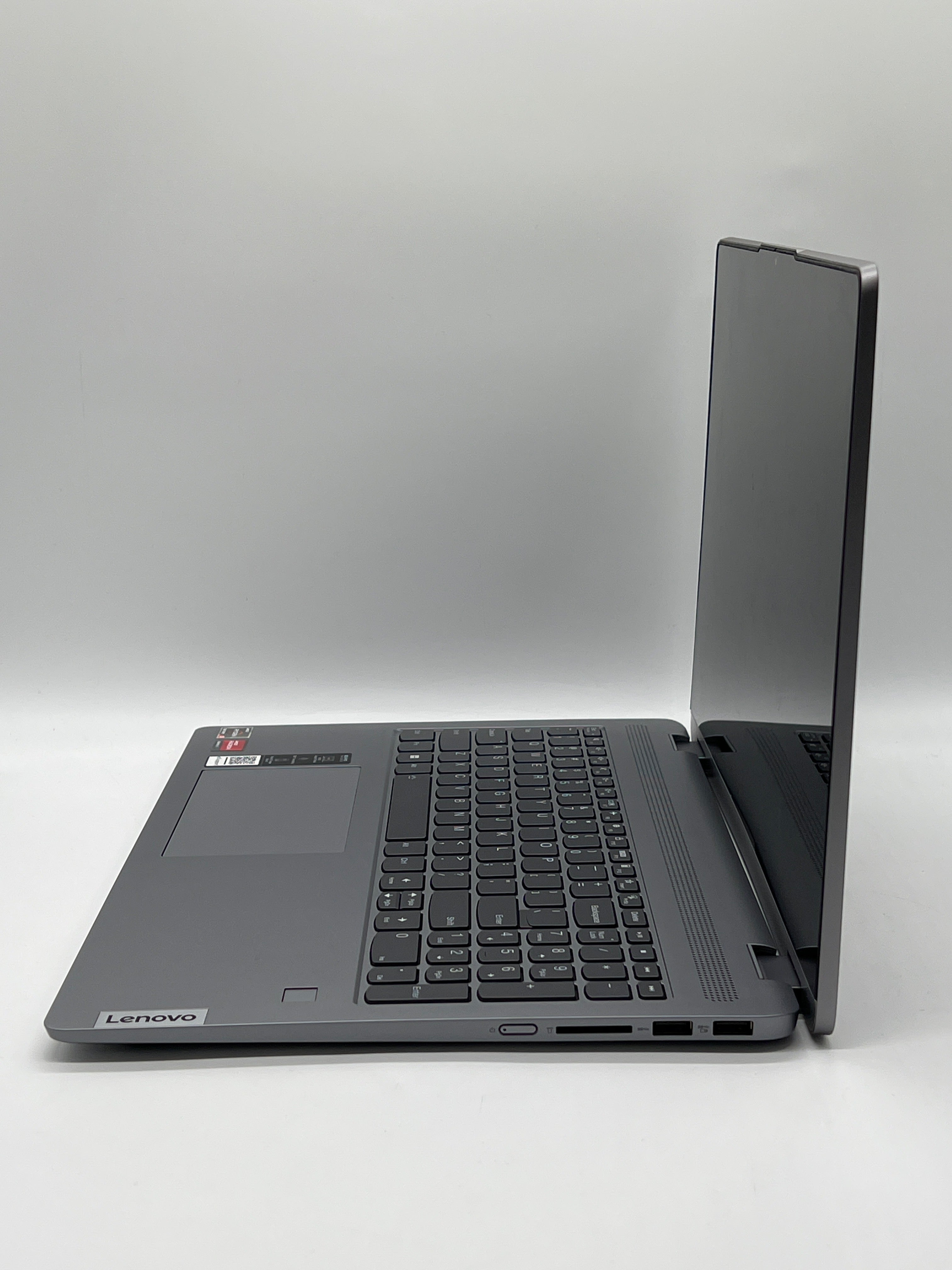 Lenovo IdeaPad Flex 5 16" 512GB SSD AMD Ryzen 5 7530U 8GB RAM Gray Used