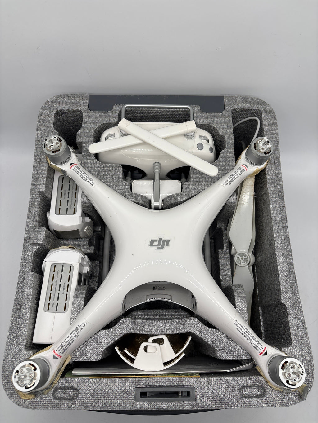DJI Phantom 4 Drone WM330A Controller 2 Batteries and Case - For Parts (Read DESC)
