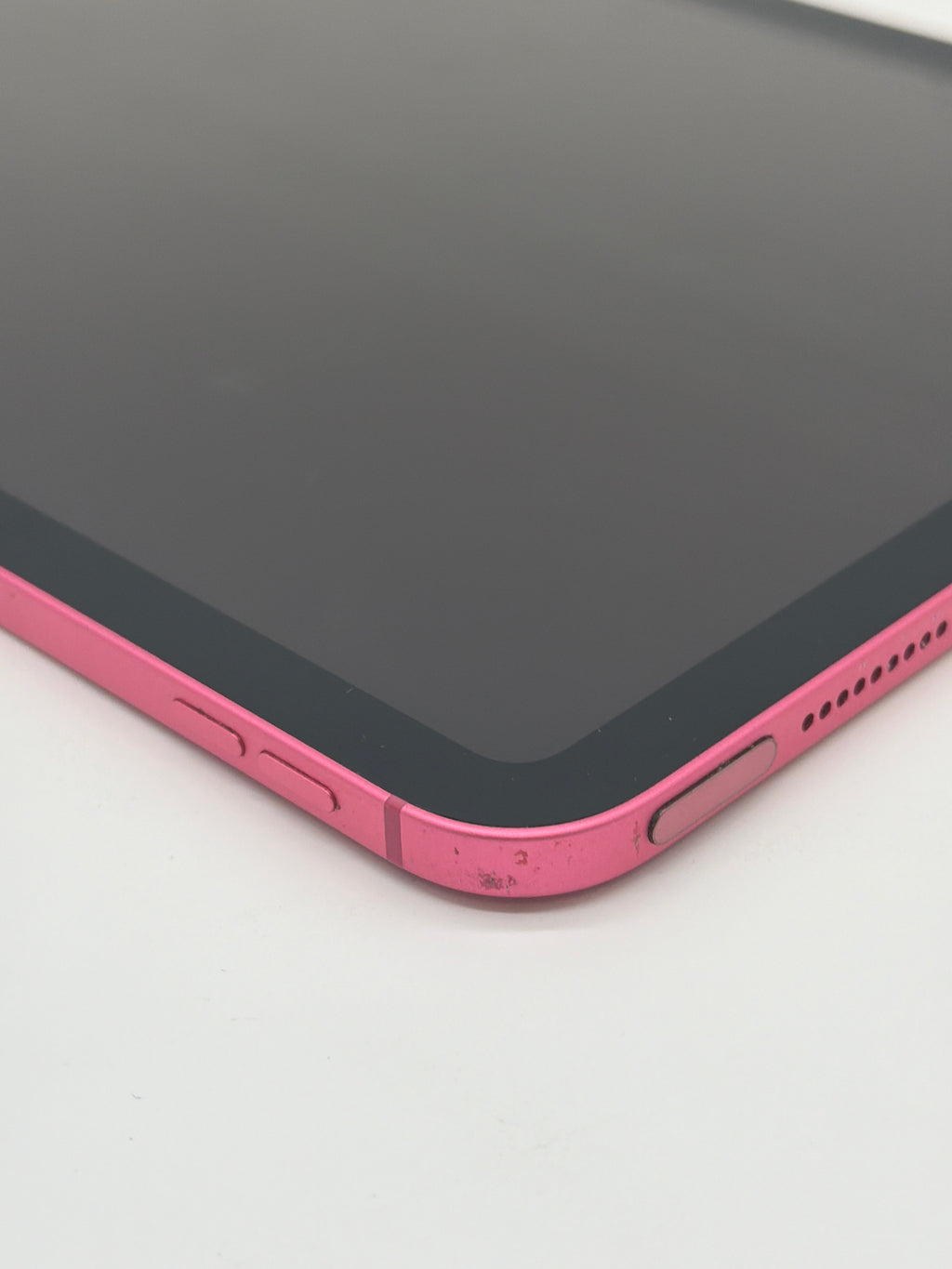 Apple iPad (11th Gen) A16 11 Inch 128GB Pink Unlocked - Bad OLED and dent on corner