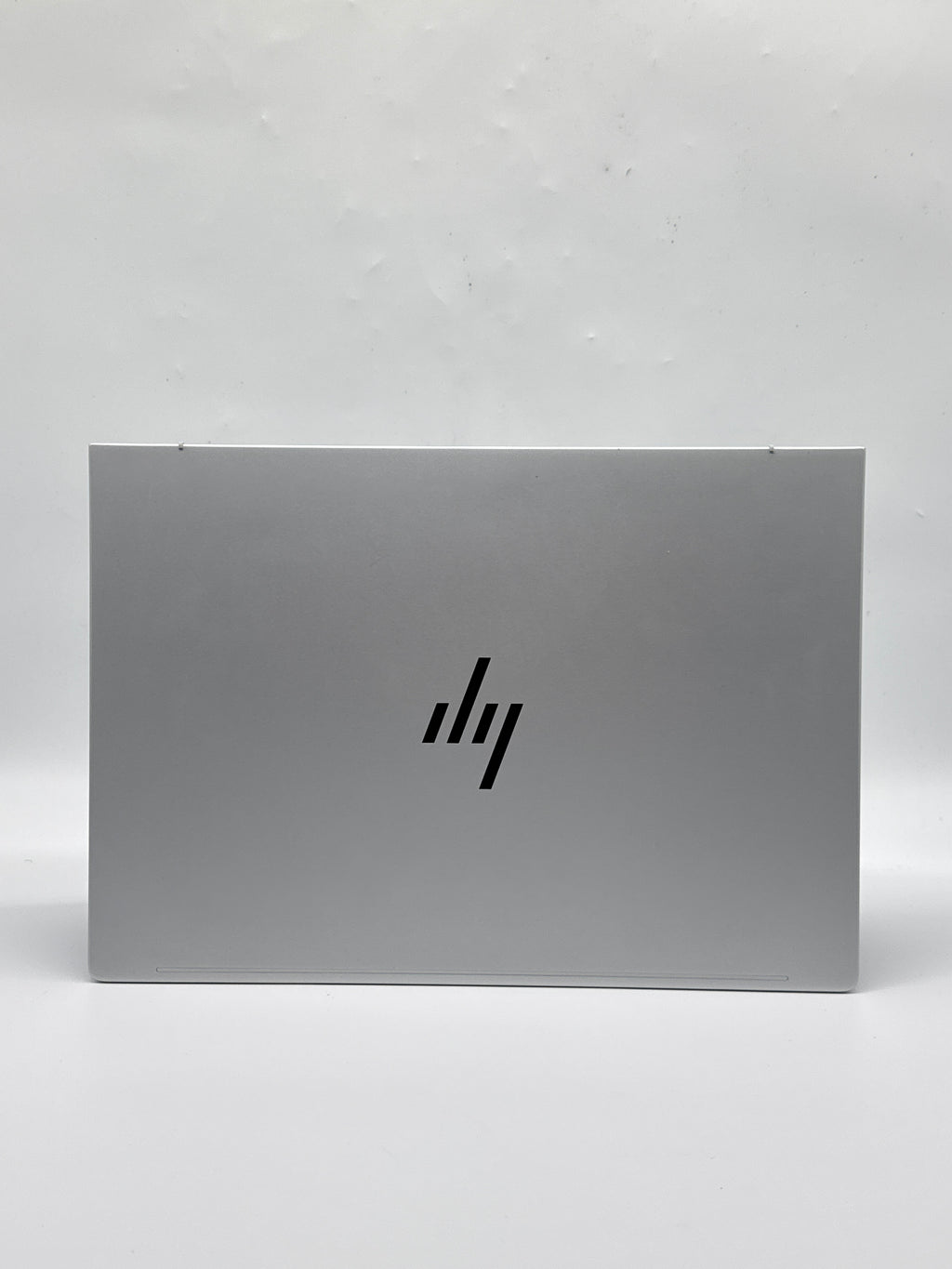 HP EliteBook 8 G1i 14" Intel Ultra 5 235U 32GB RAM 1TB SSD Silver - Remotely Managed