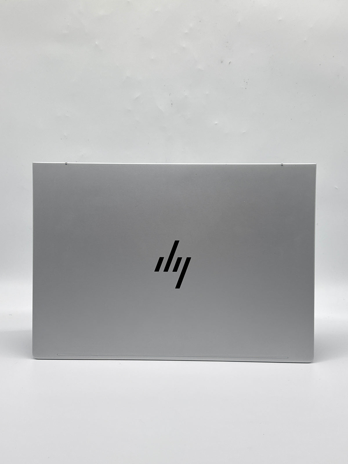 HP EliteBook 8 G1i 14" Intel Ultra 5 235U 32GB RAM 1TB SSD Silver - Remotely Managed