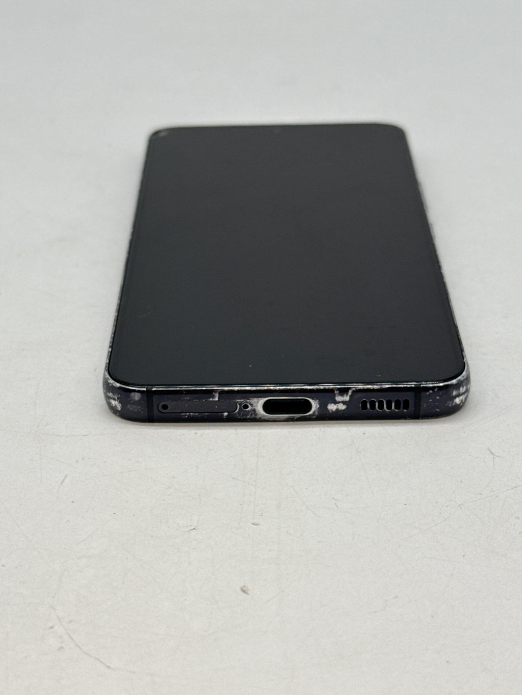 T Mobile Samsung Galaxy S22 SM-S901U 256GB - Cracked Screen