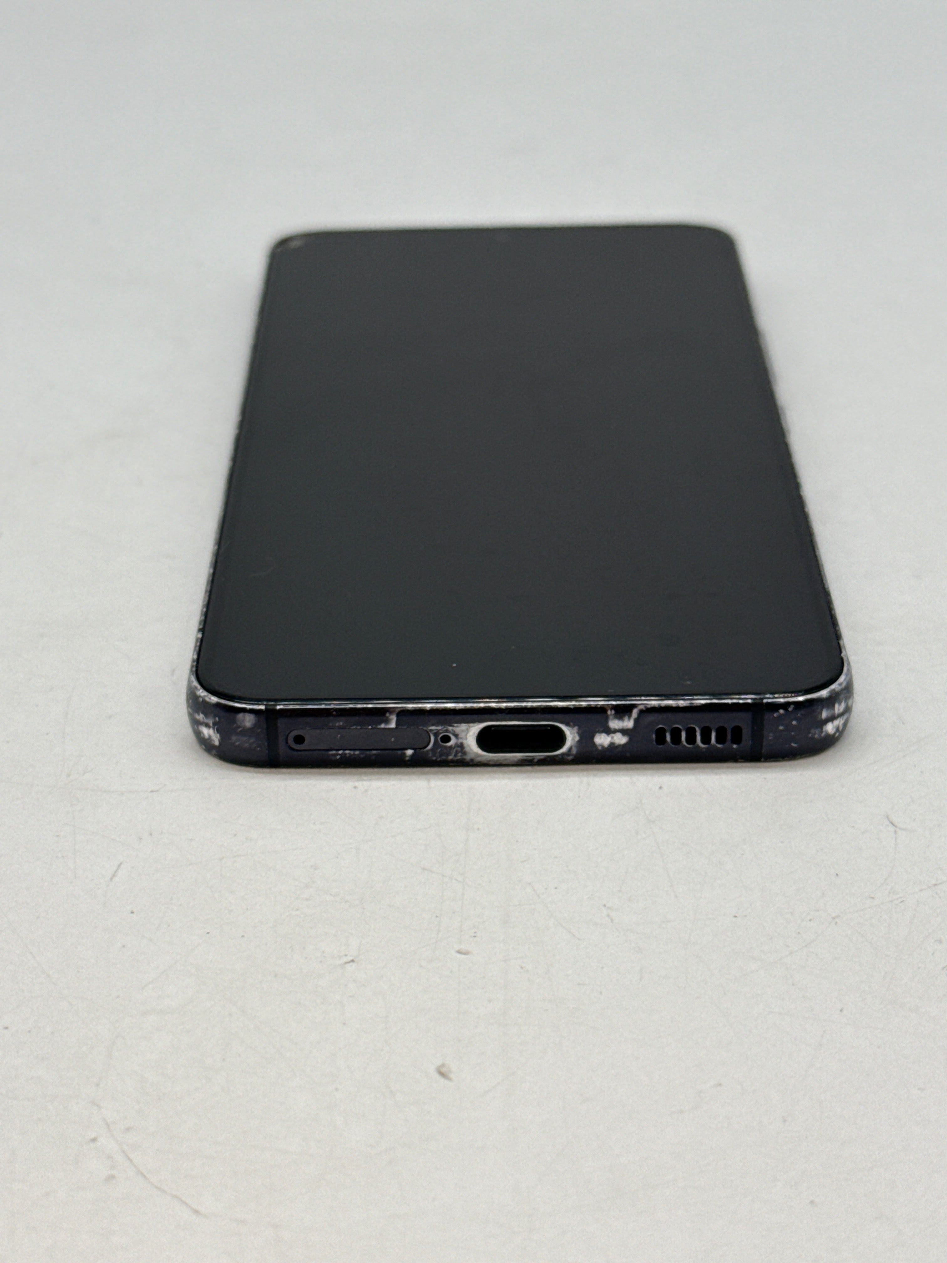 T Mobile Samsung Galaxy S22 SM-S901U 256GB - Cracked Screen