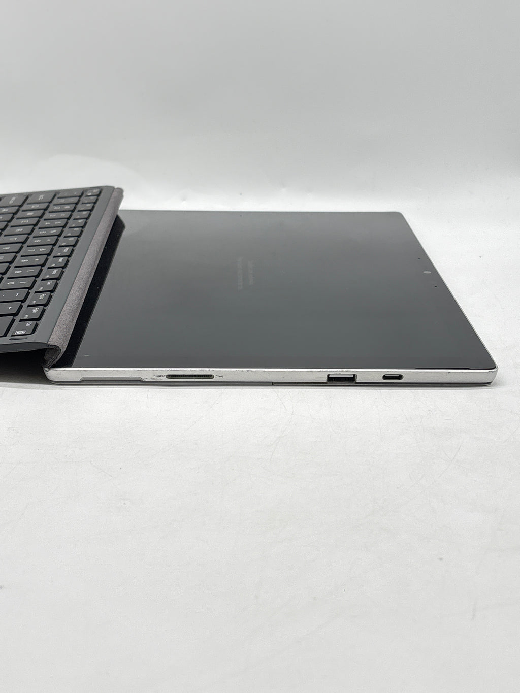 Microsoft Surface Pro 7 Model 1866 Core i5 1035G4 8GB RAM 128GB SSD - For Parts