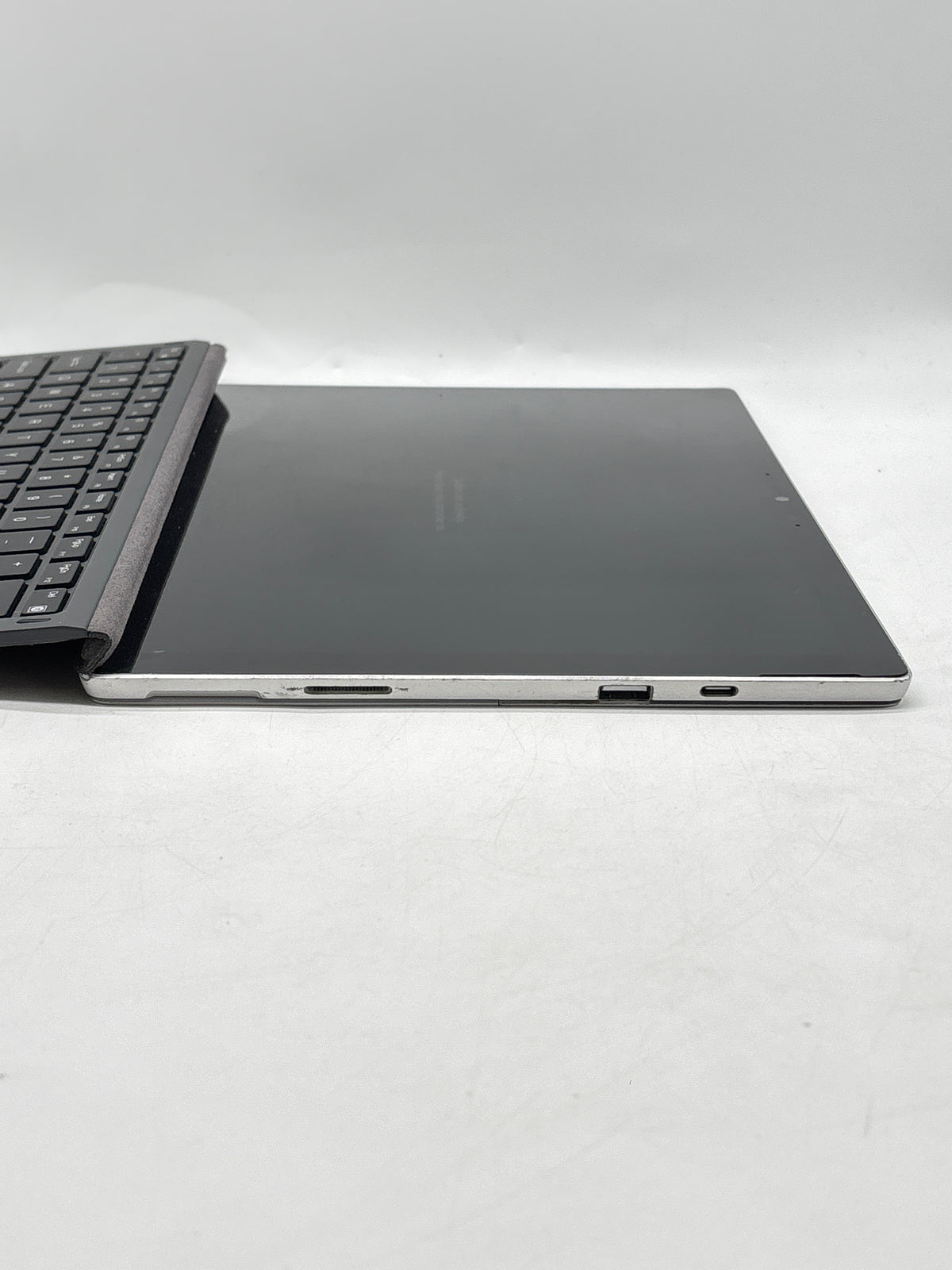 Microsoft Surface Pro 7 Model 1866 Core i5 1035G4 8GB RAM 128GB SSD - For Parts