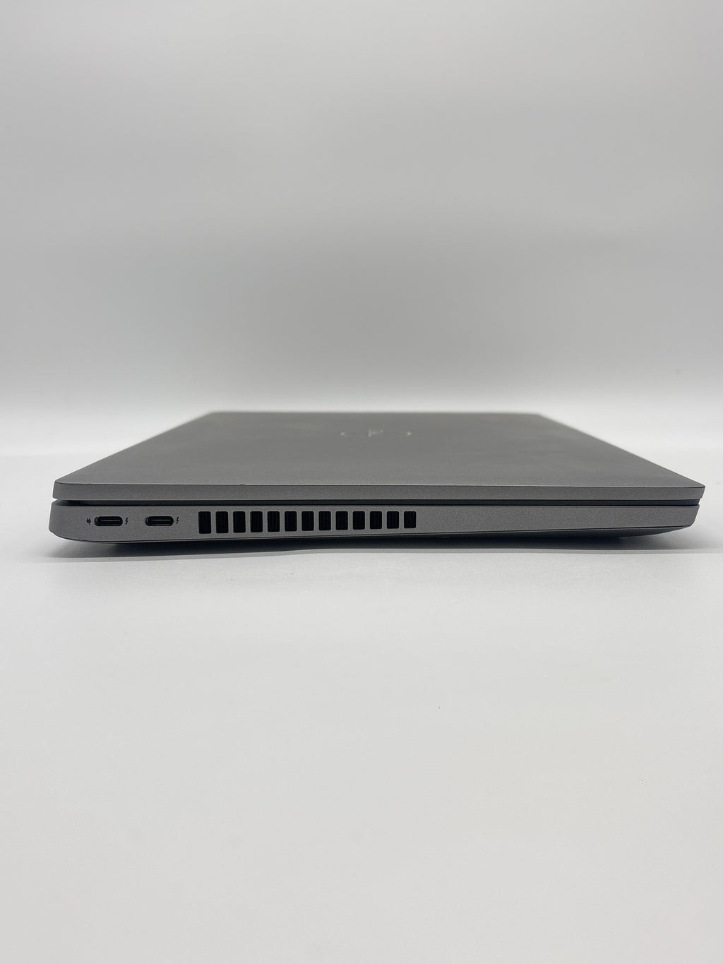 Dell Latitude 5420 14 in Intel Core i7 11th Gen 16GB RAM 512GB SSD Gray Used