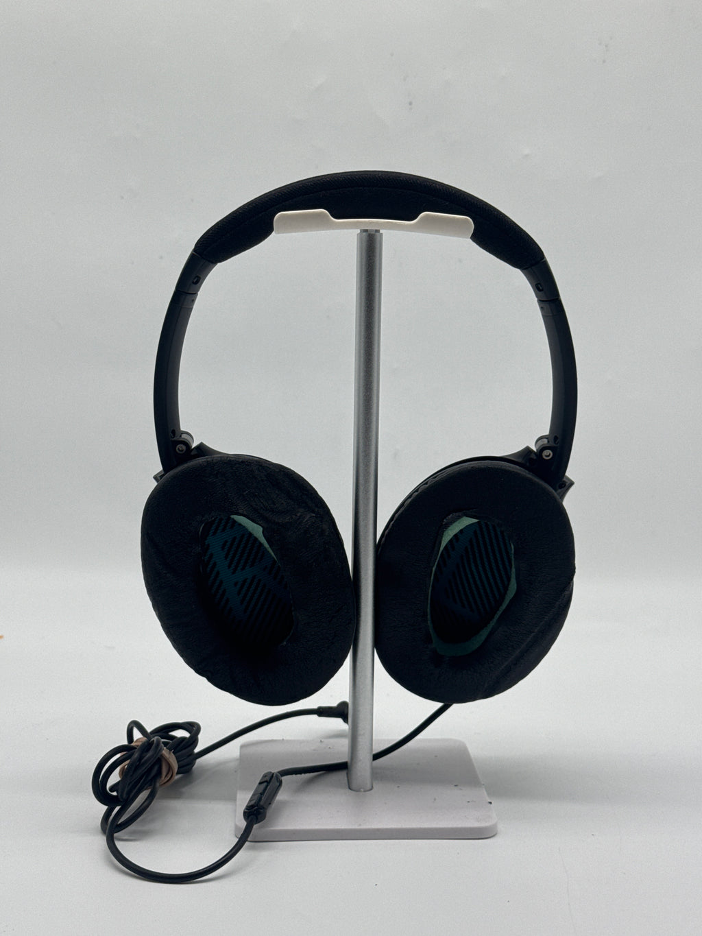Bose QuietComfort 25 Wired Active Noise Cancelling Headphones - Used