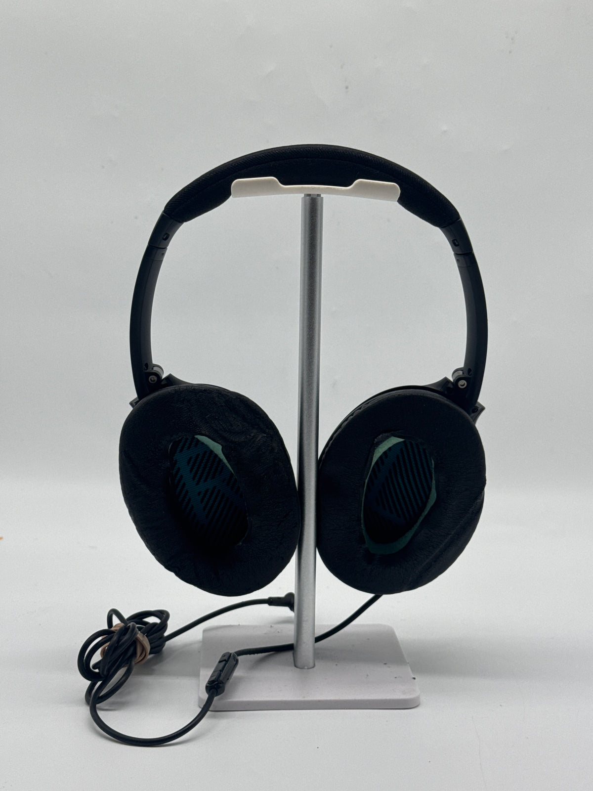 Bose QuietComfort 25 Wired Active Noise Cancelling Headphones - Used