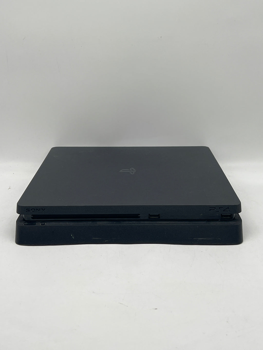 Sony PlayStation 4 Slim CUH-2115B 1 TB Black Console - Used
