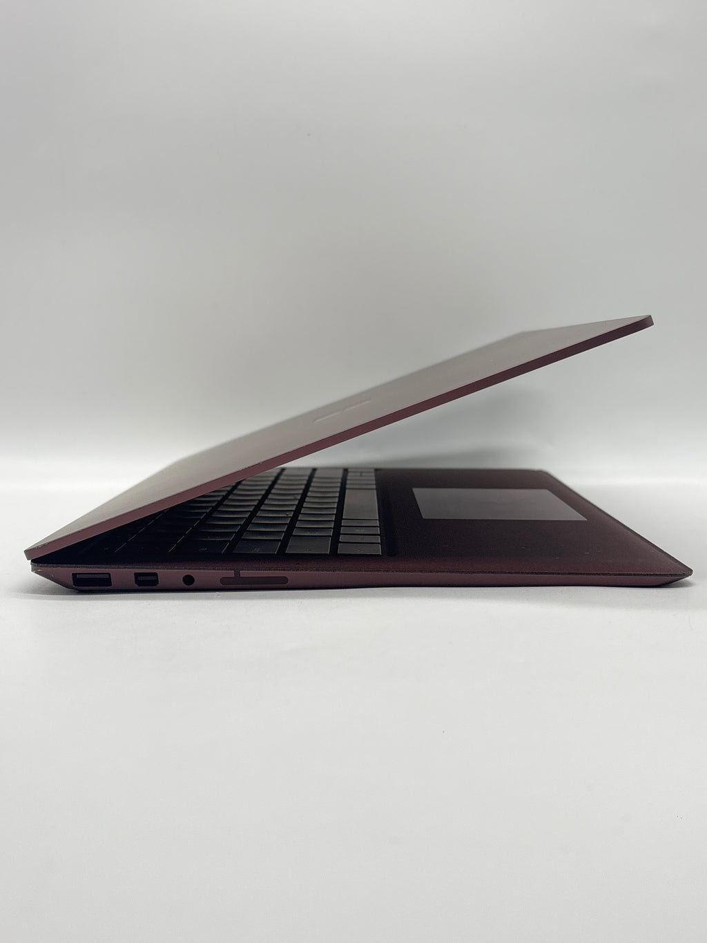 Microsoft Surface Laptop 1769 i7-7660U 8GB RAM 256GB SSD