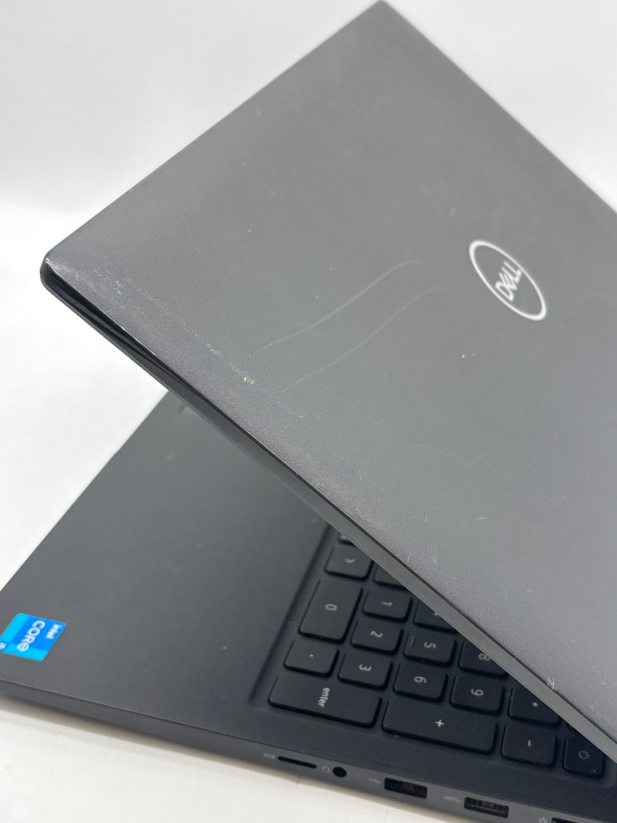 Dell Latitude 3520 Core i5 1135G7 8GB RAM 256GB SSD 15.6in Read