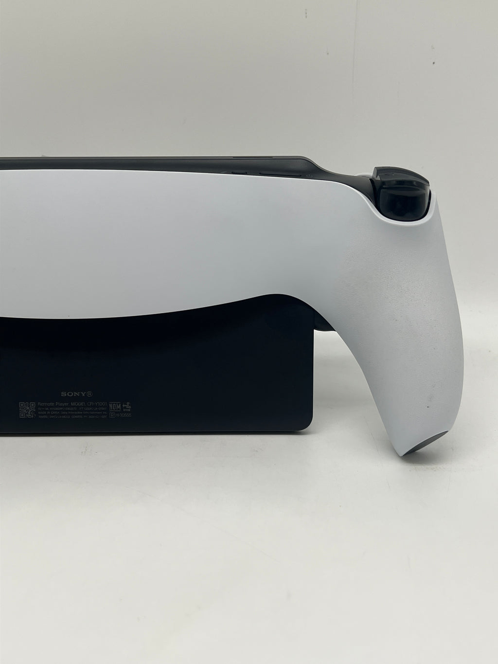 Sony PlayStation Portable Console CFI-Y1001 White - Used