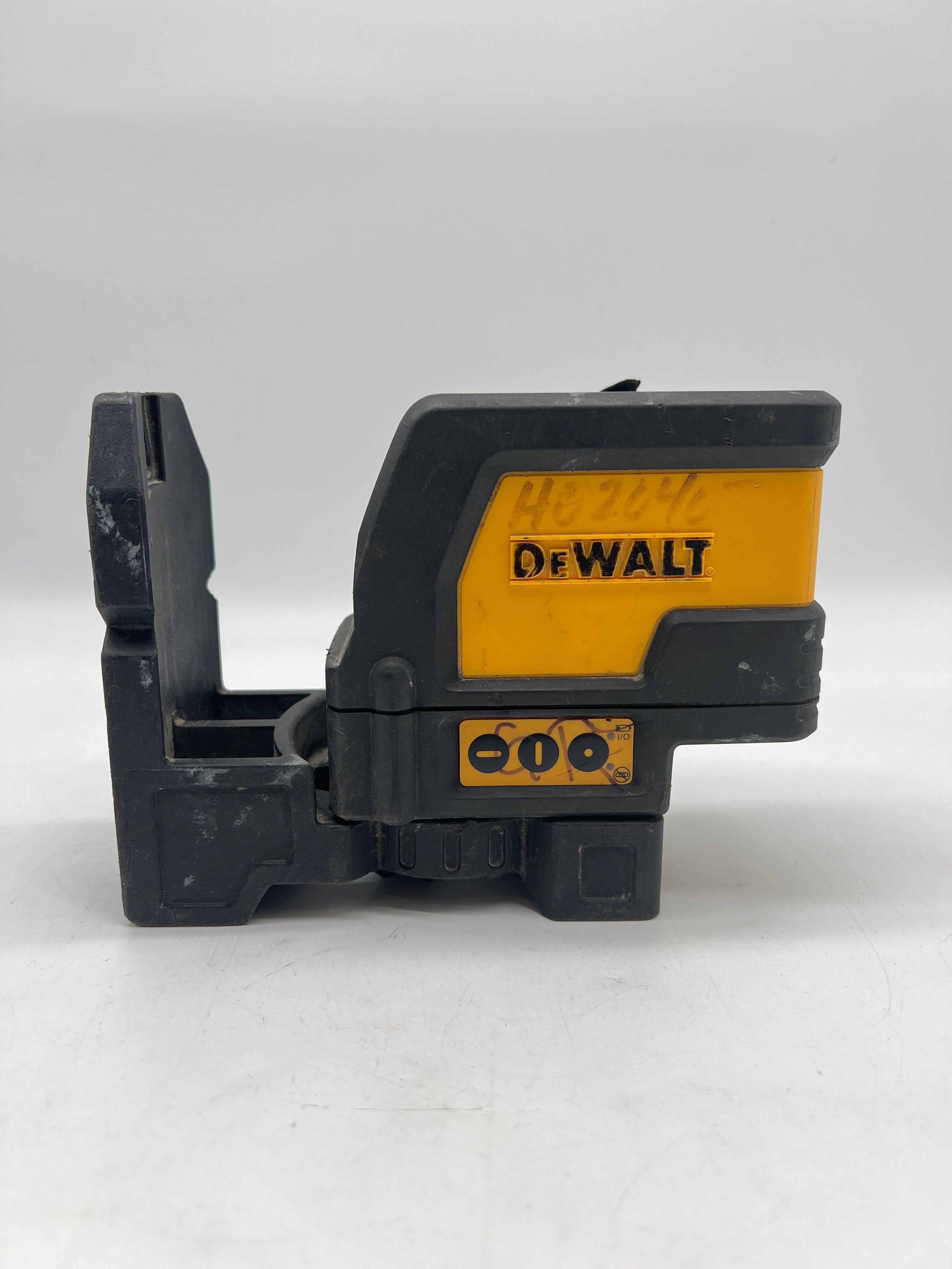 DEWALT DW0822 Cross-Line Laser Level Used - YN T00731946