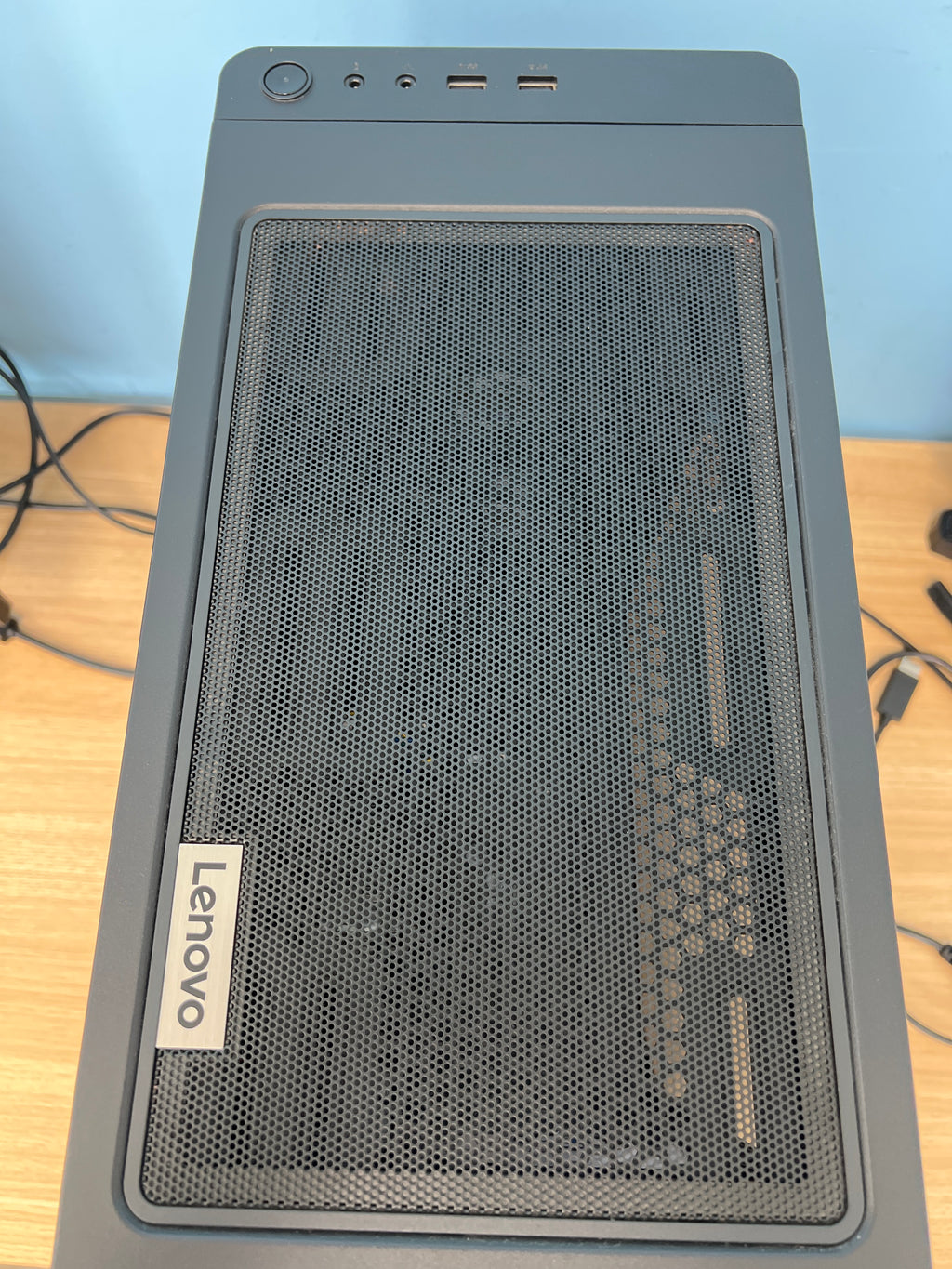 Lenovo Legion T5 26AMR5 AMD Ryzen 5 3600 16GB RAM 512GB SSD GTX 1650 Super - Used