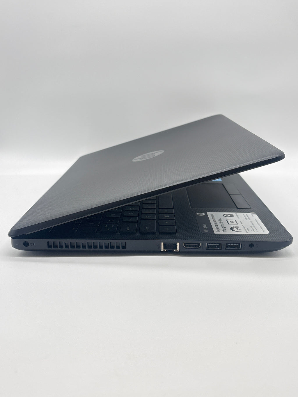 HP 15-bs212wm 15 Inch Celeron N4000 4GB RAM 500GB HDD - For Parts (Read DESC)