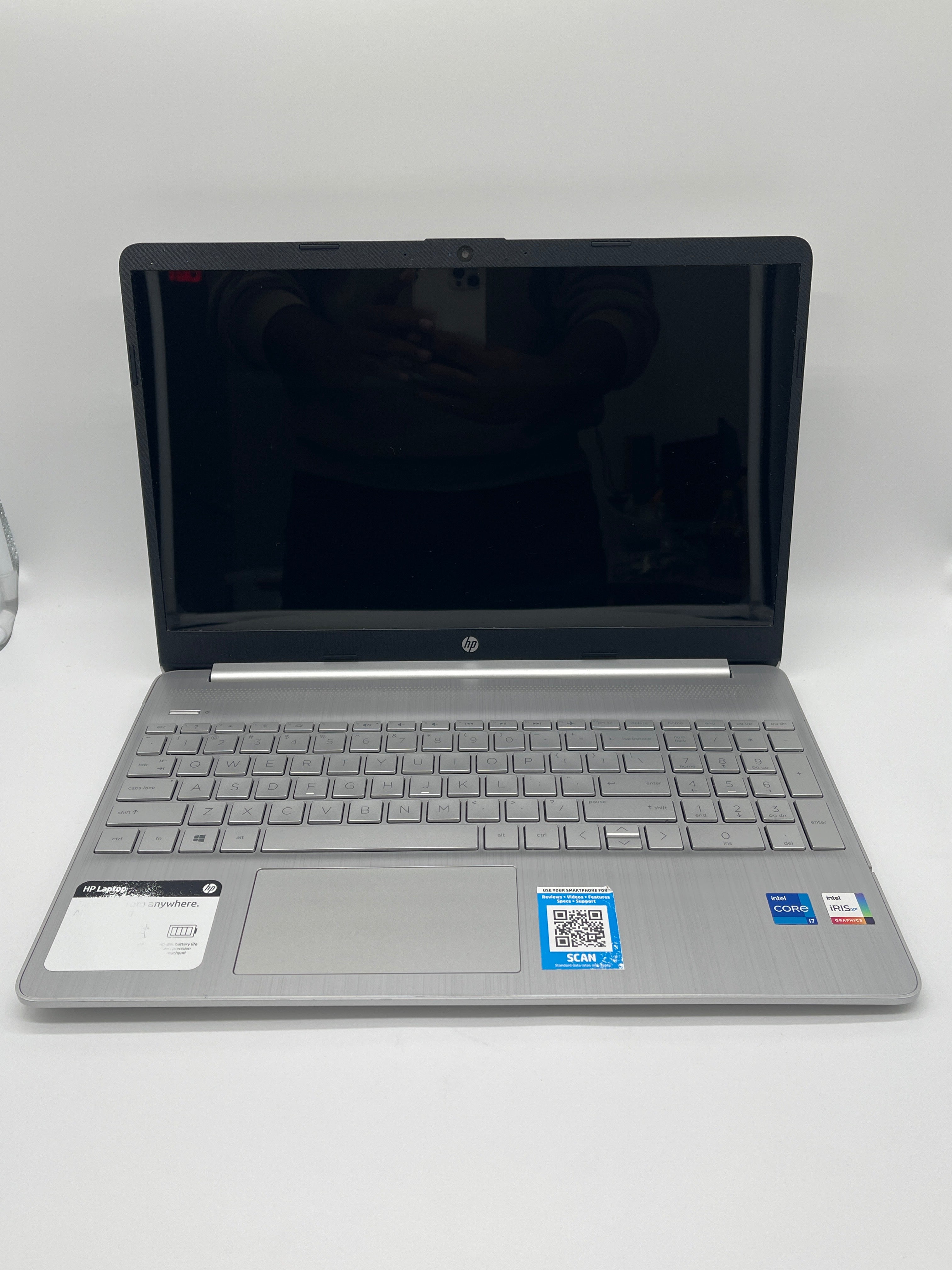 HP 15-dy2073dx 13-inch Core i7 10th Gen 16GB RAM 256GB Silver Laptop
