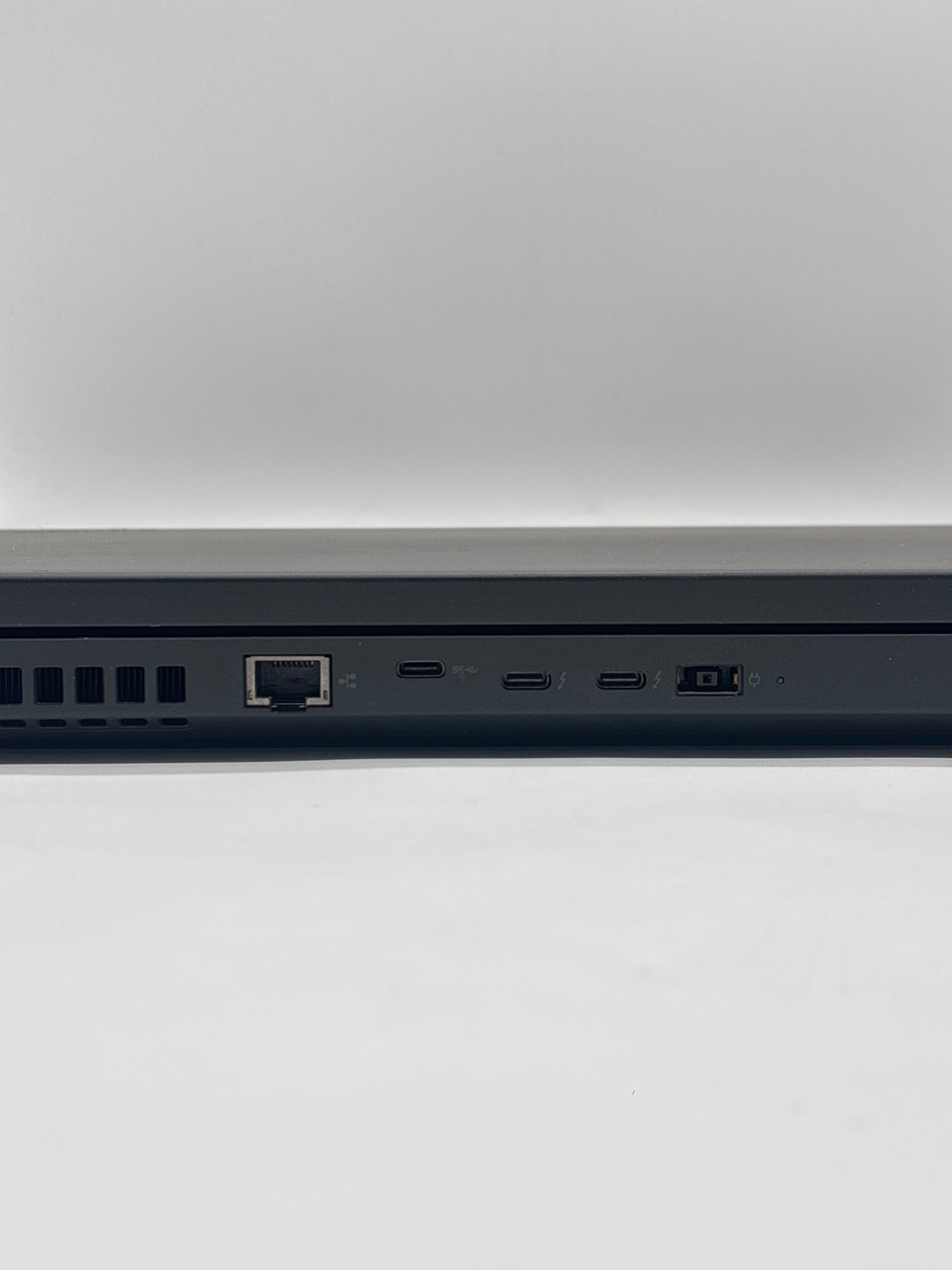 Lenovo ThinkPad P15 Gen 1 i7-10750H 32GB RAM 1TB SSD T1000